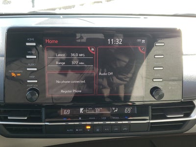 2024 Toyota Sienna LE