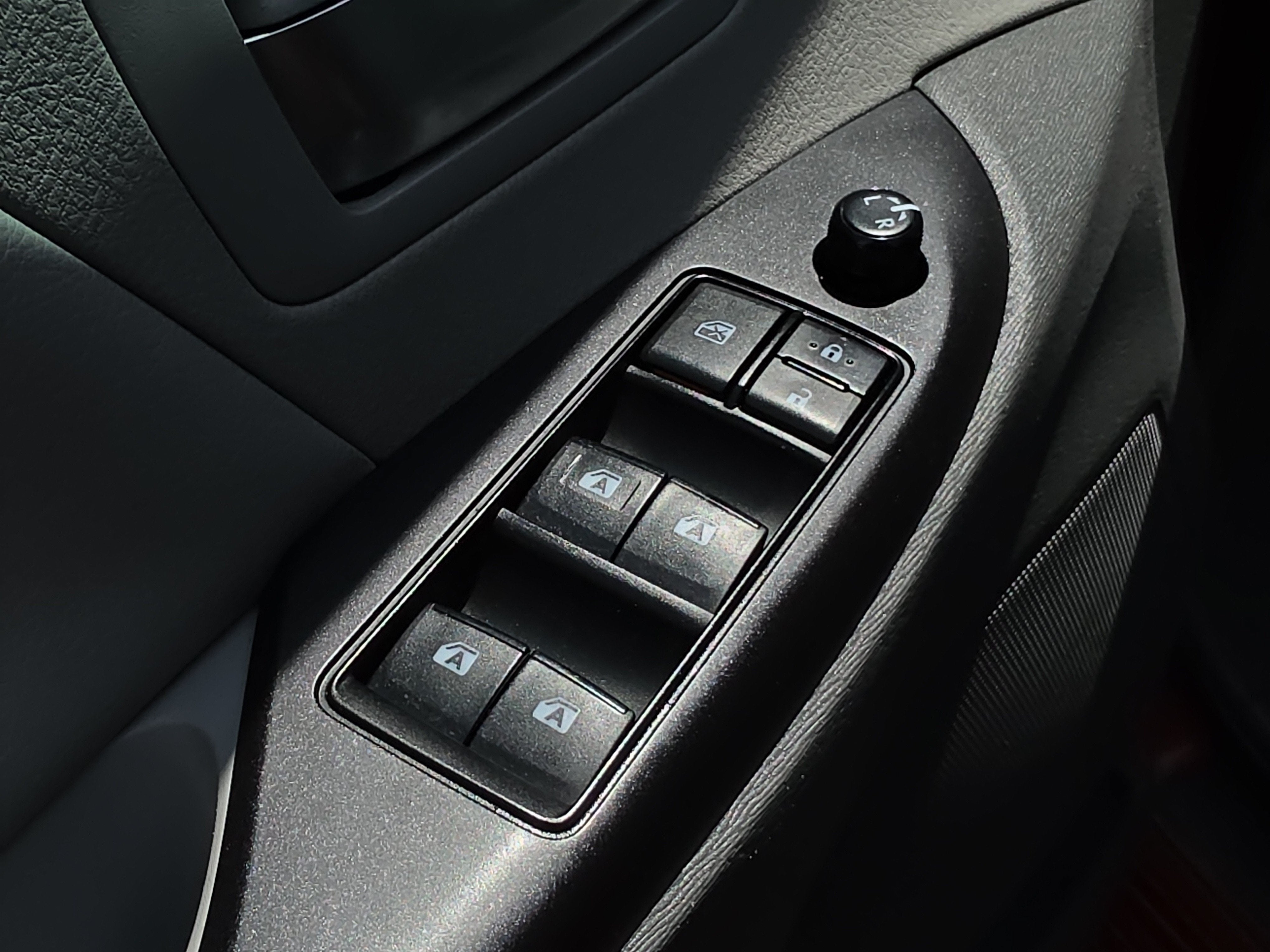 2019 Toyota Sienna LE