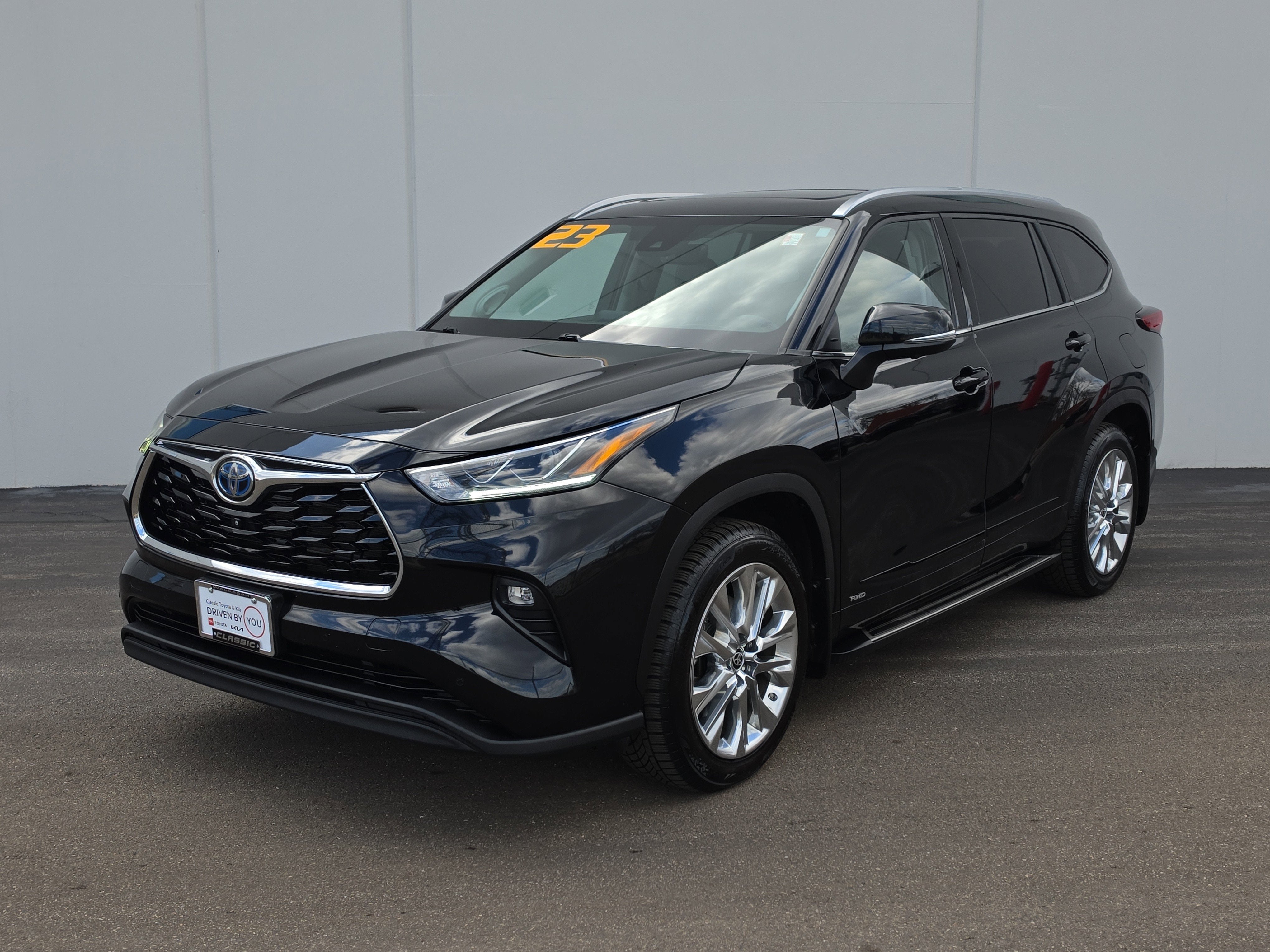 2023 Toyota Highlander Hybrid Limited