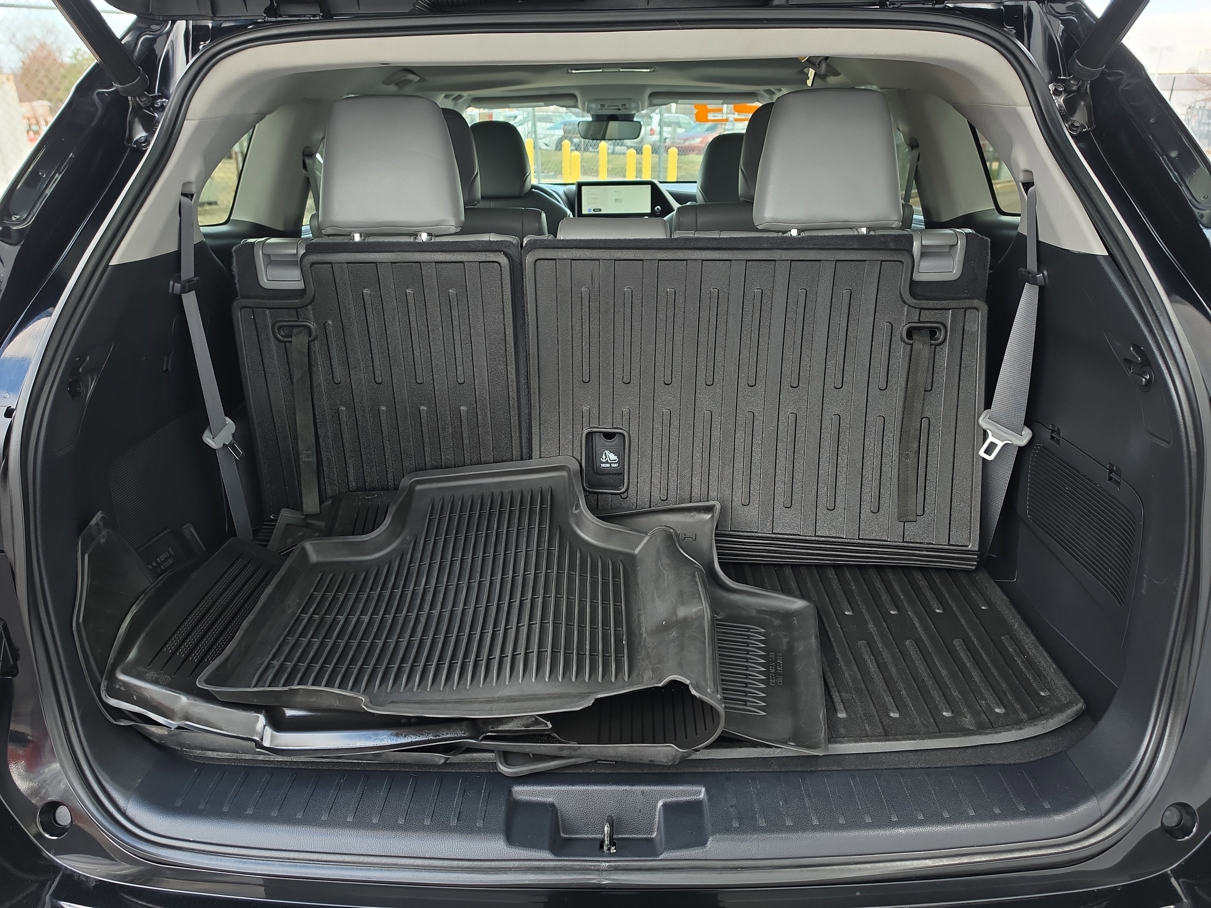2023 Toyota Highlander Hybrid Limited