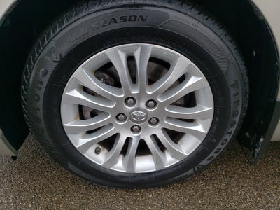 2017 Toyota Sienna XLE