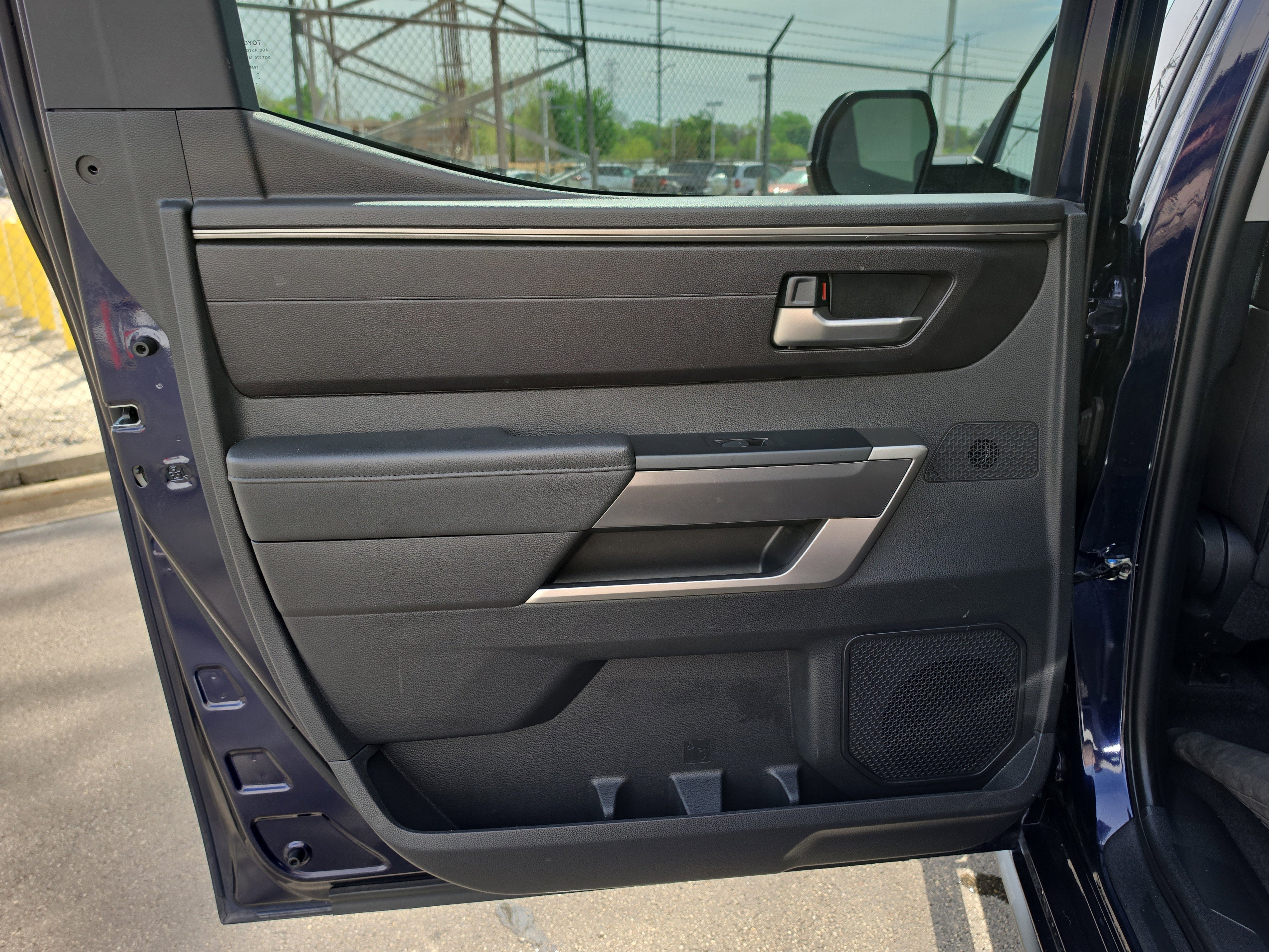 2024 Toyota Tundra 4WD SR5