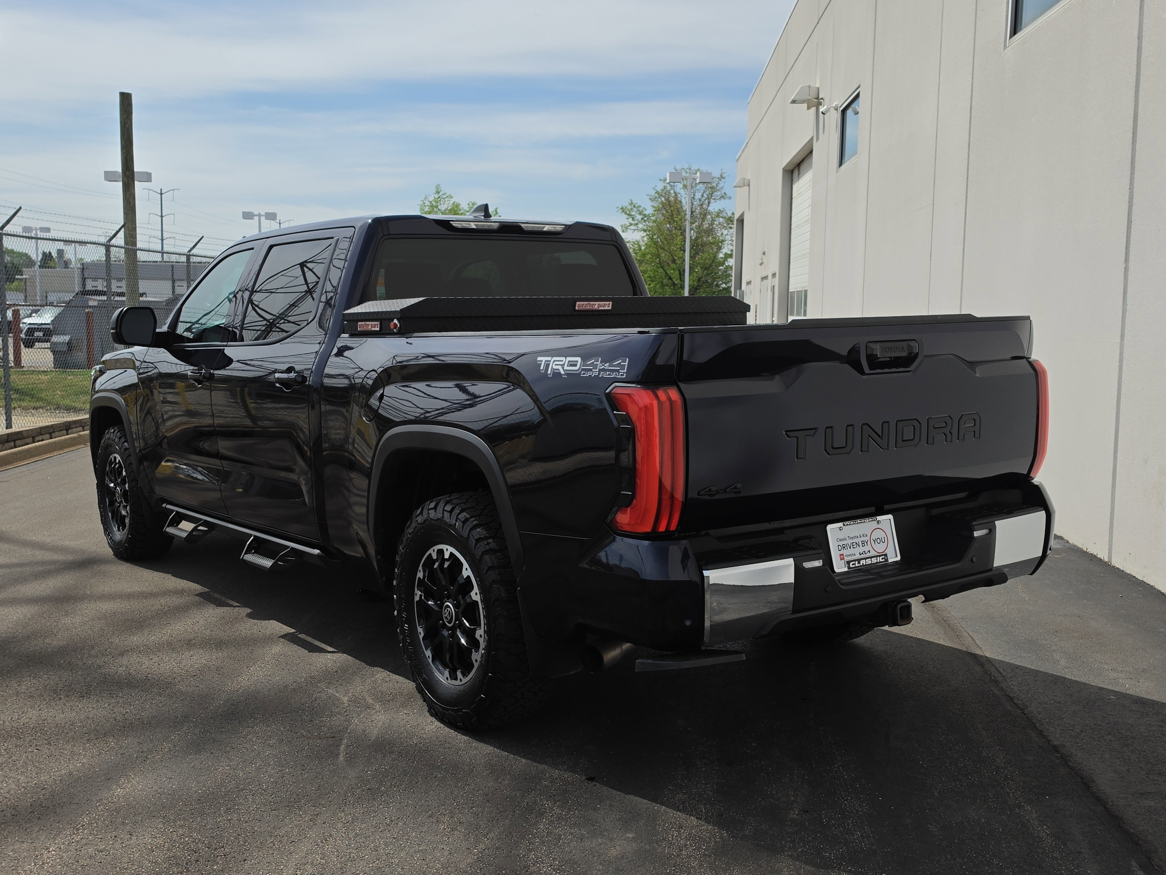 2024 Toyota Tundra 4WD SR5