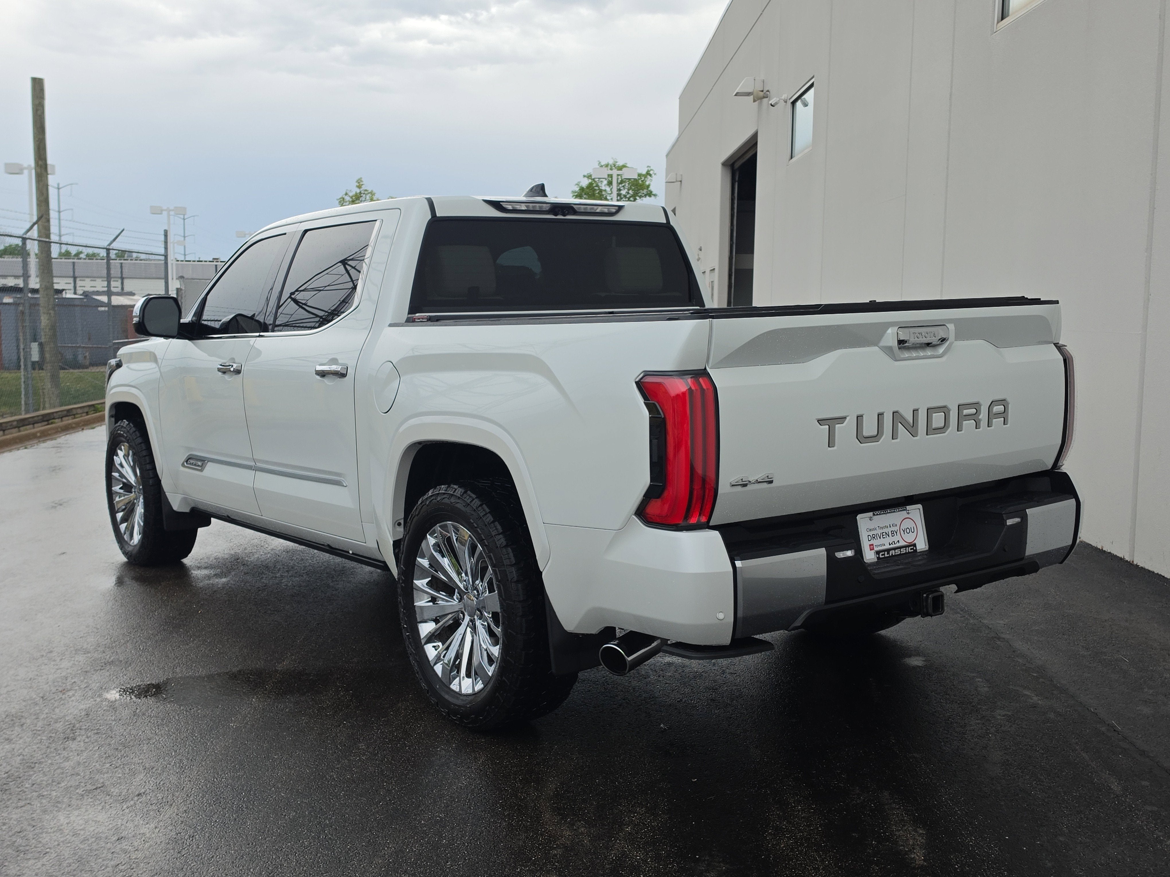 2023 Toyota Tundra 4WD Capstone Hybrid