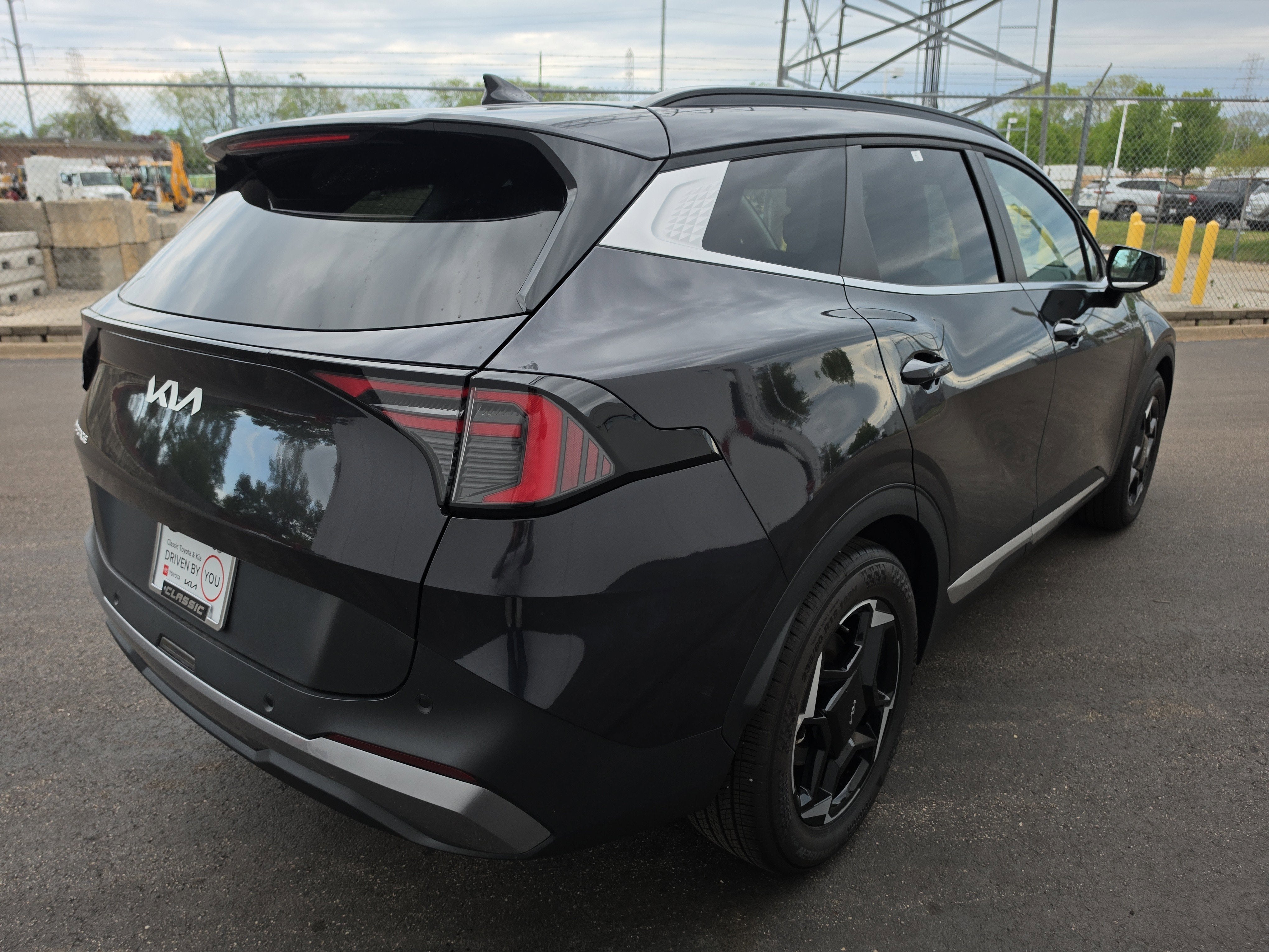 2026 Kia Sportage EX