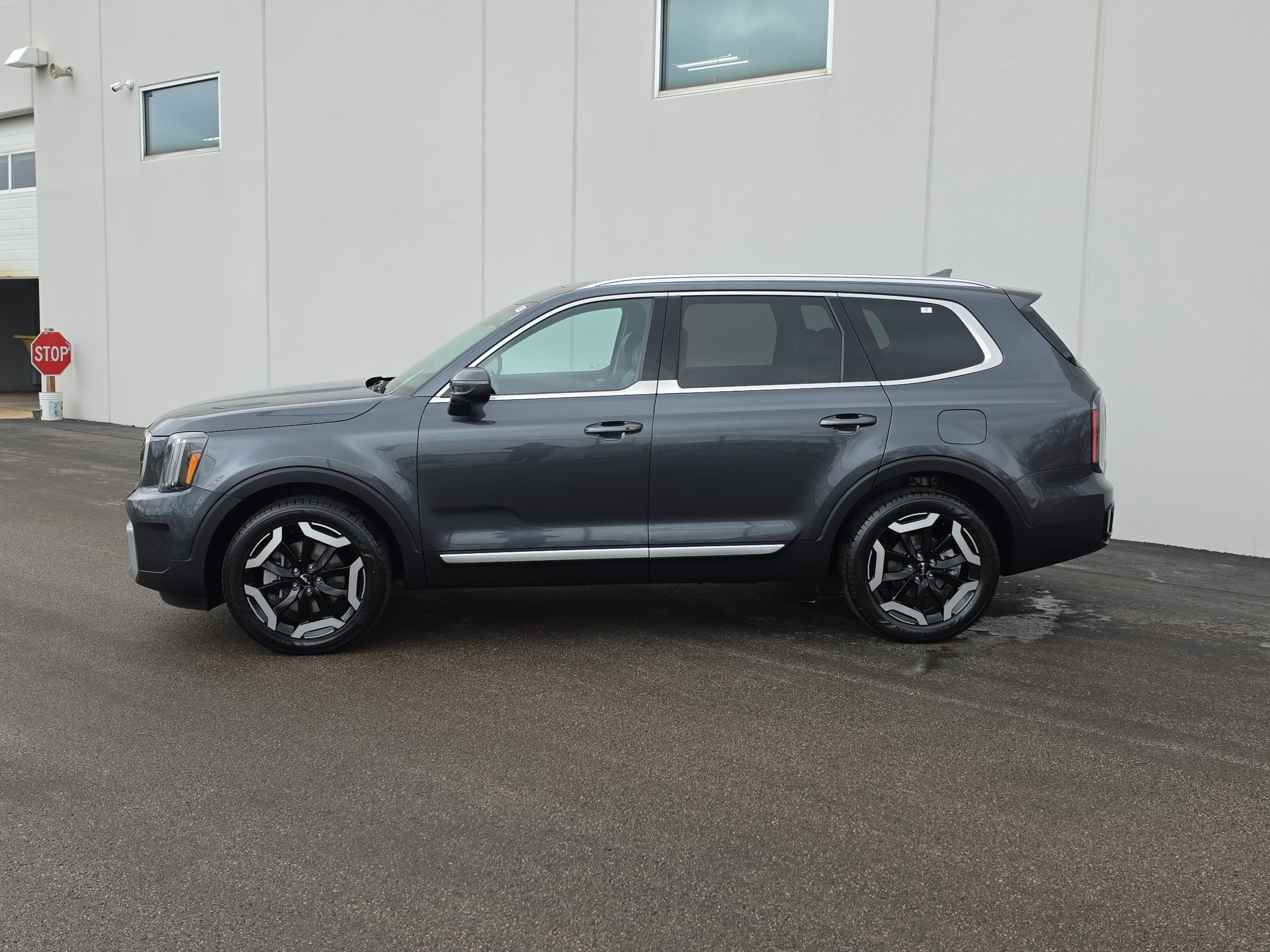 2023 Kia Telluride EX