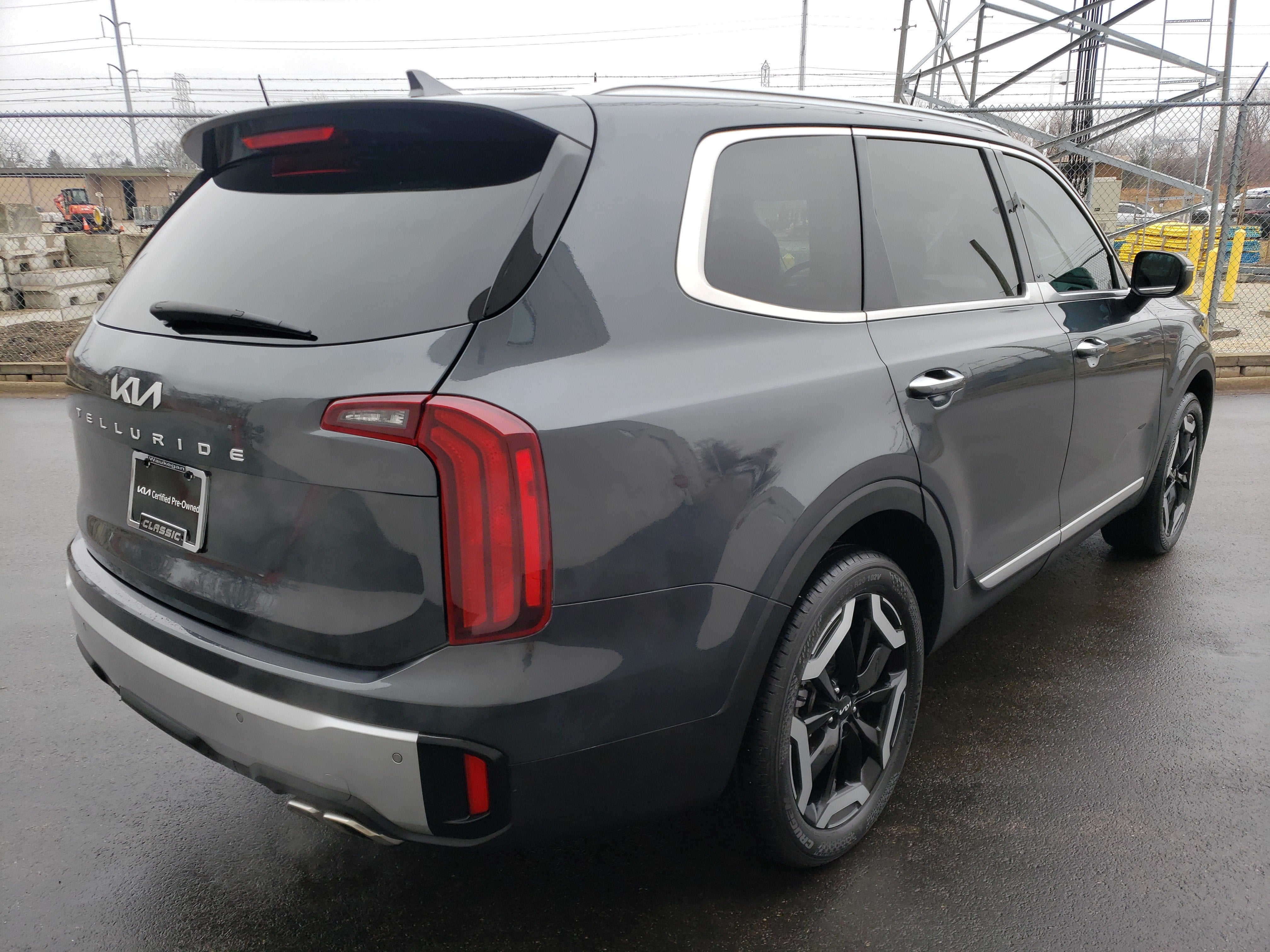 2023 Kia Telluride S