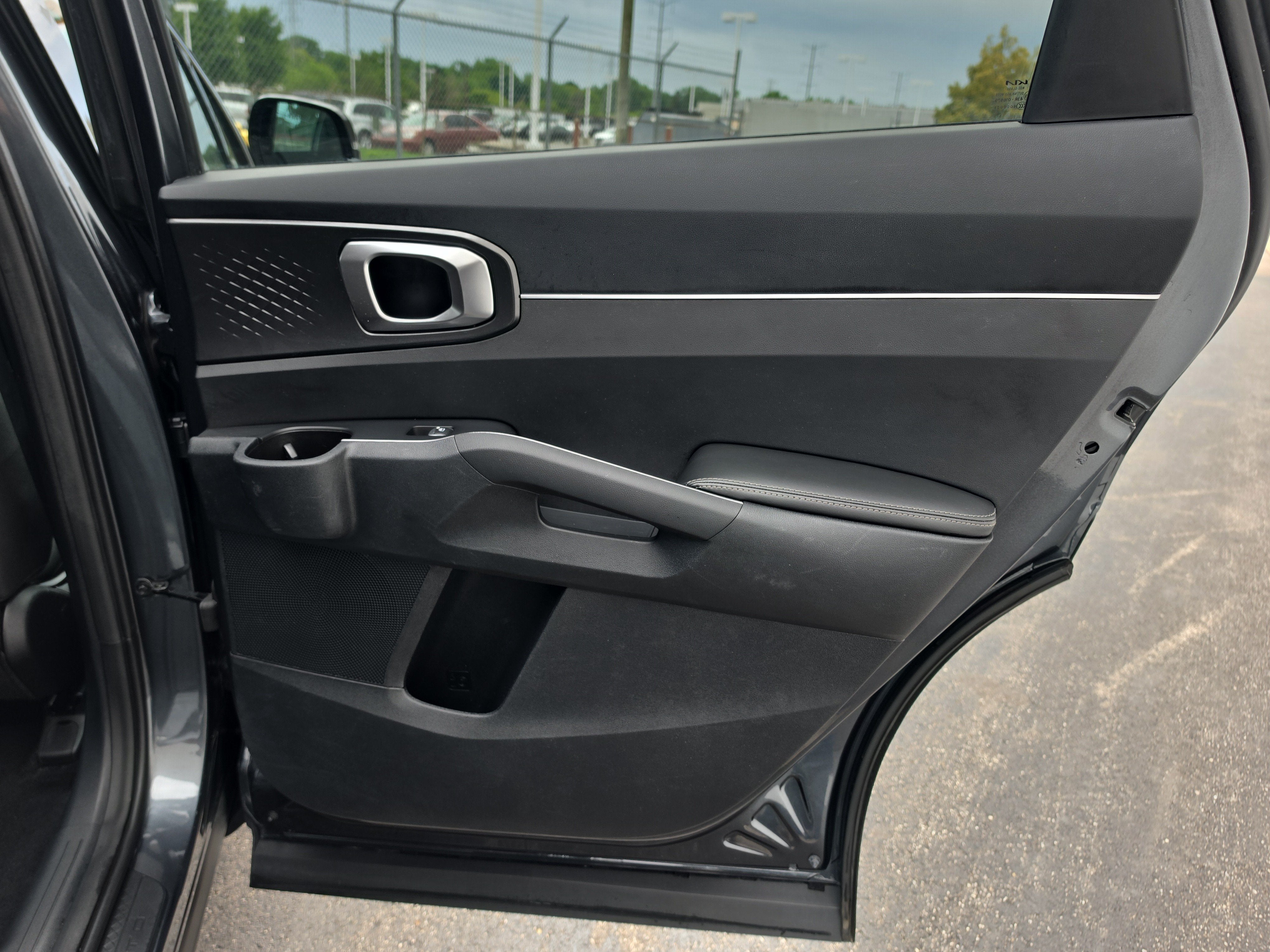 2022 Kia Sorento LX