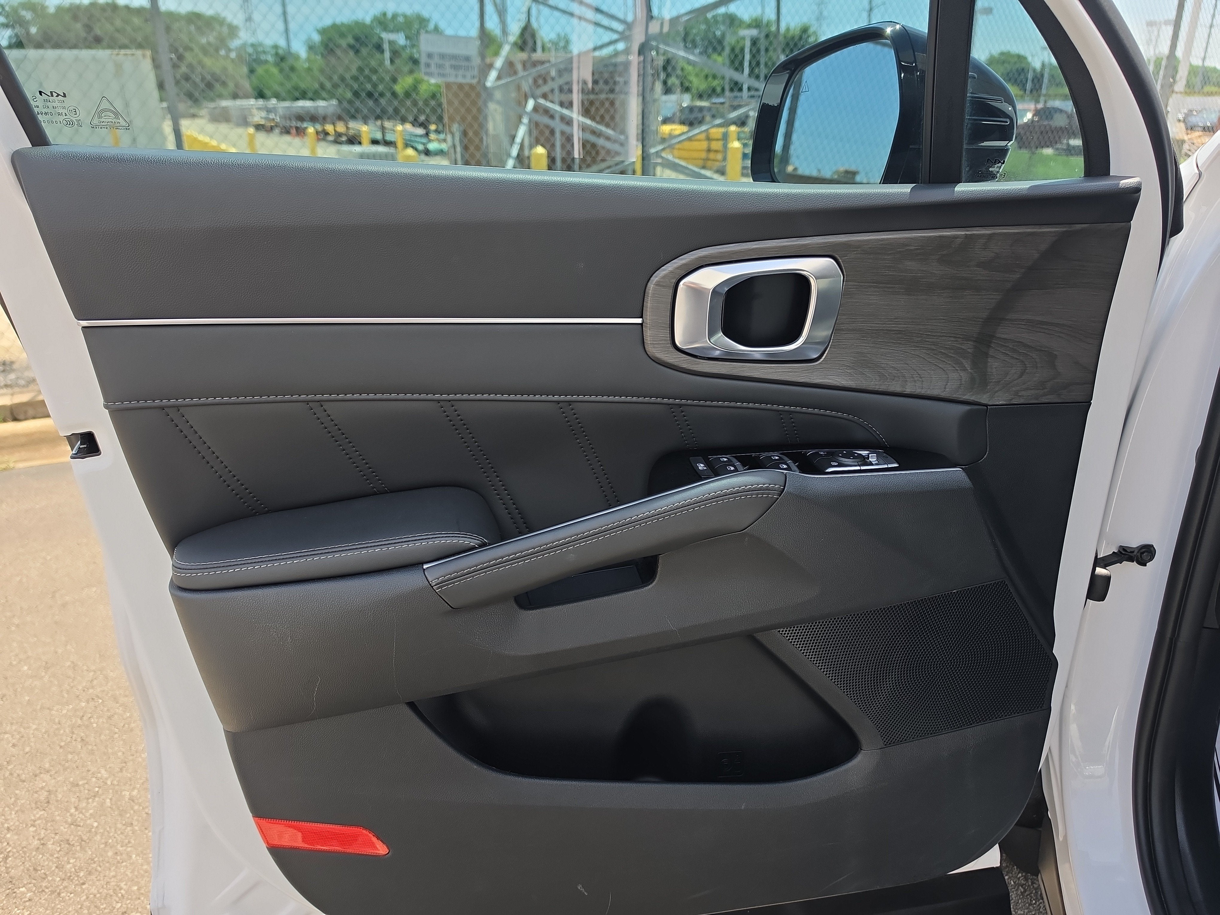 2025 Kia Sorento X-Line SX