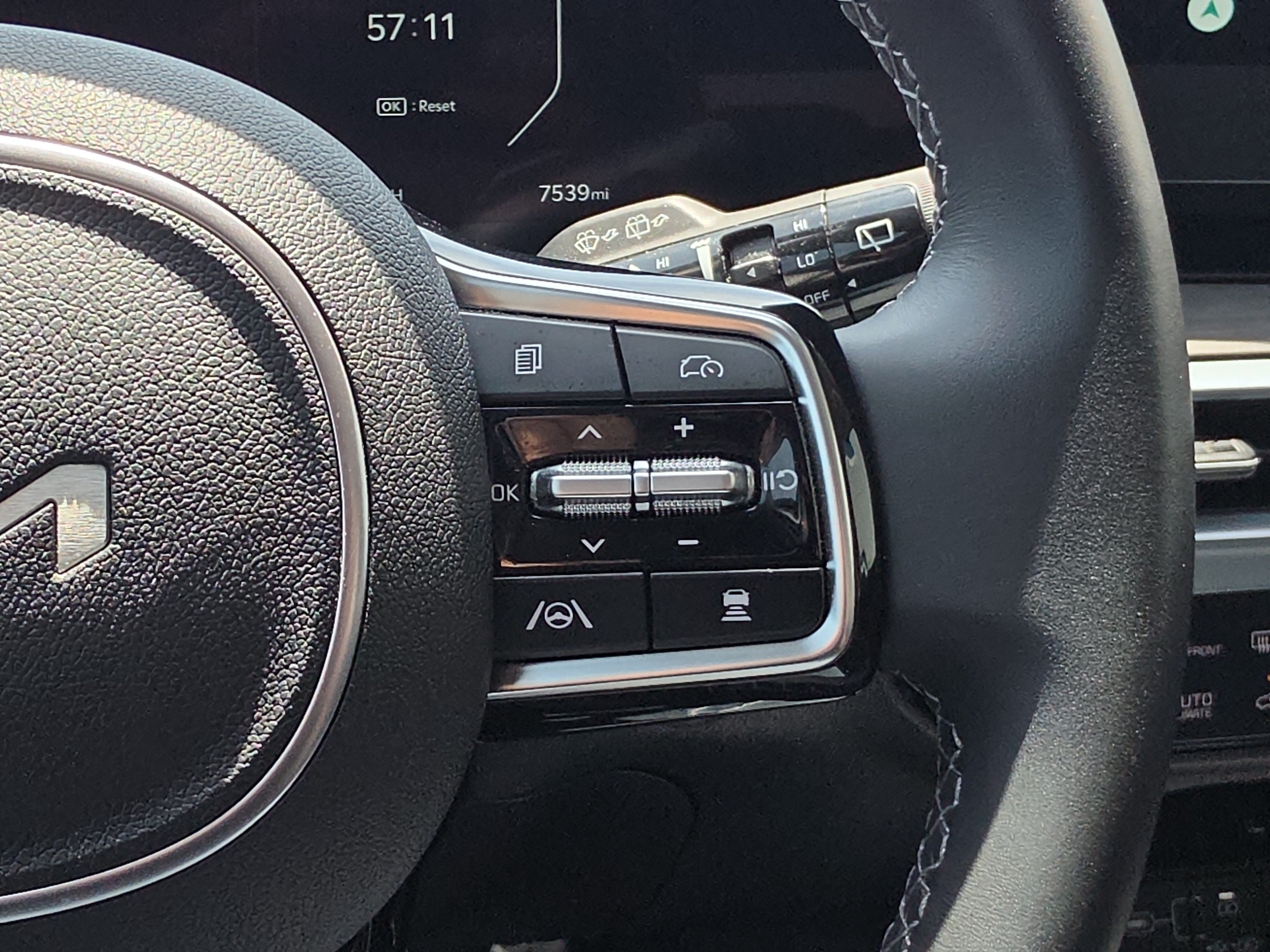 2025 Kia Sorento X-Line SX
