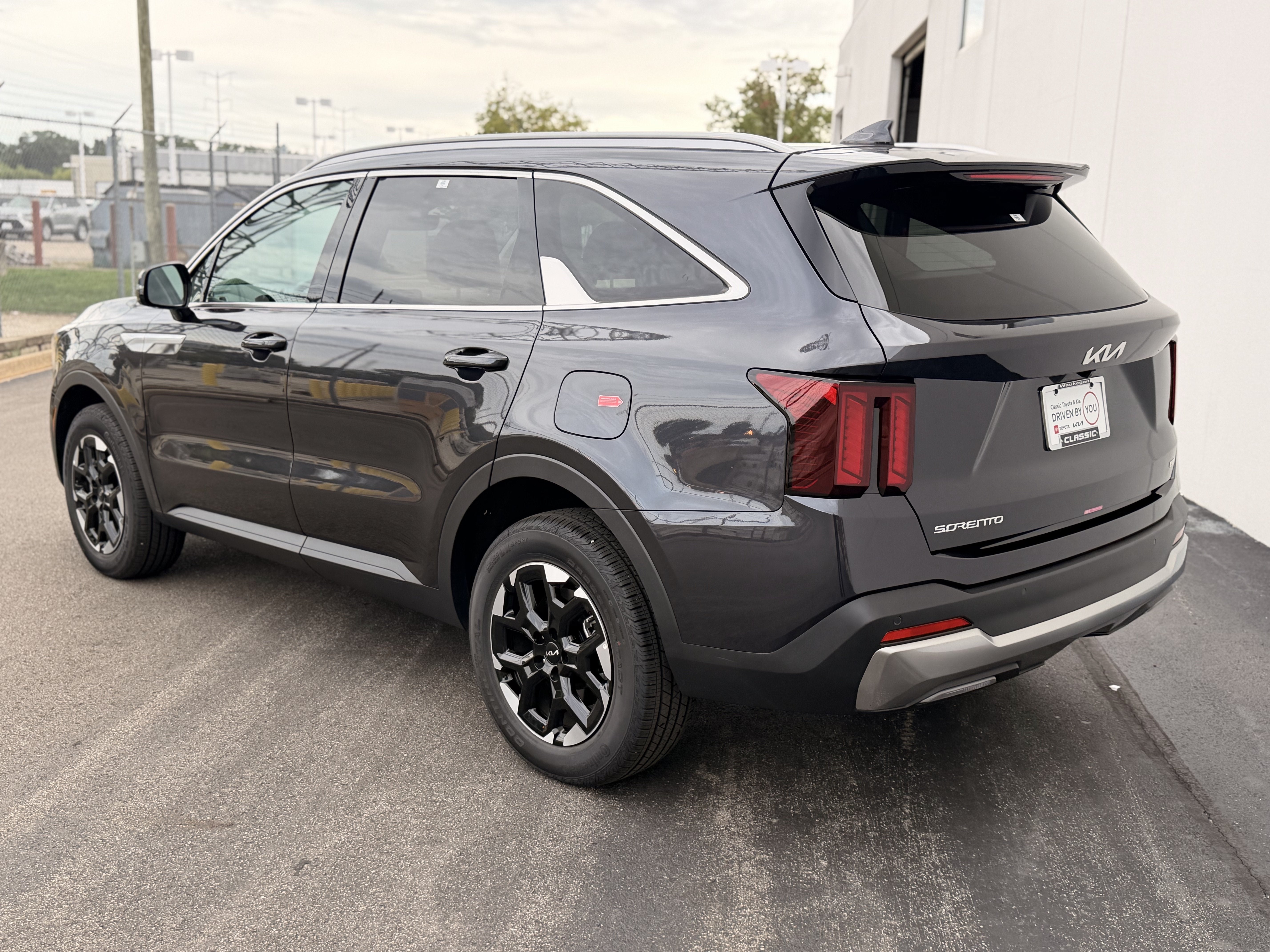 2026 Kia Sorento S