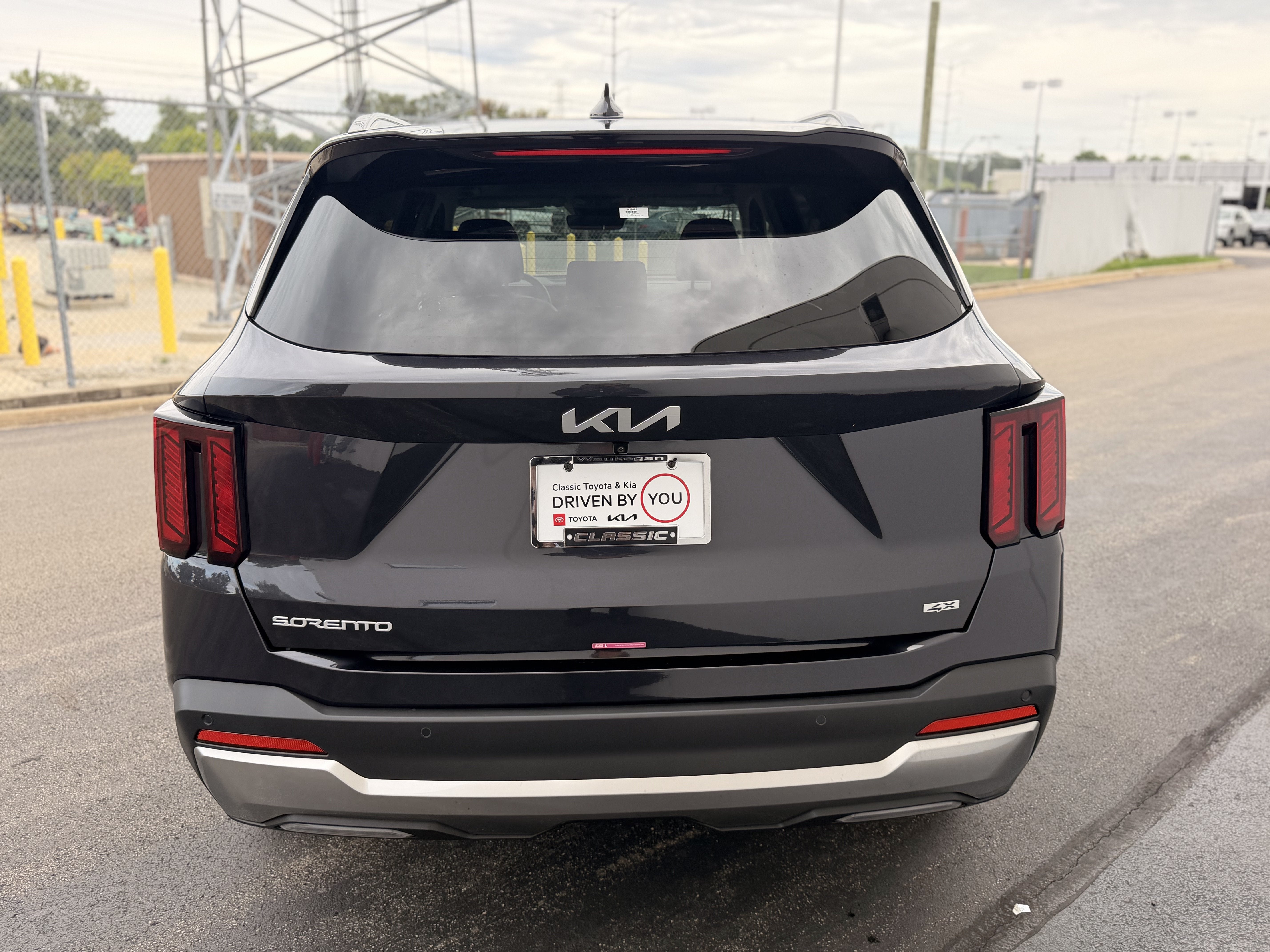 2026 Kia Sorento S