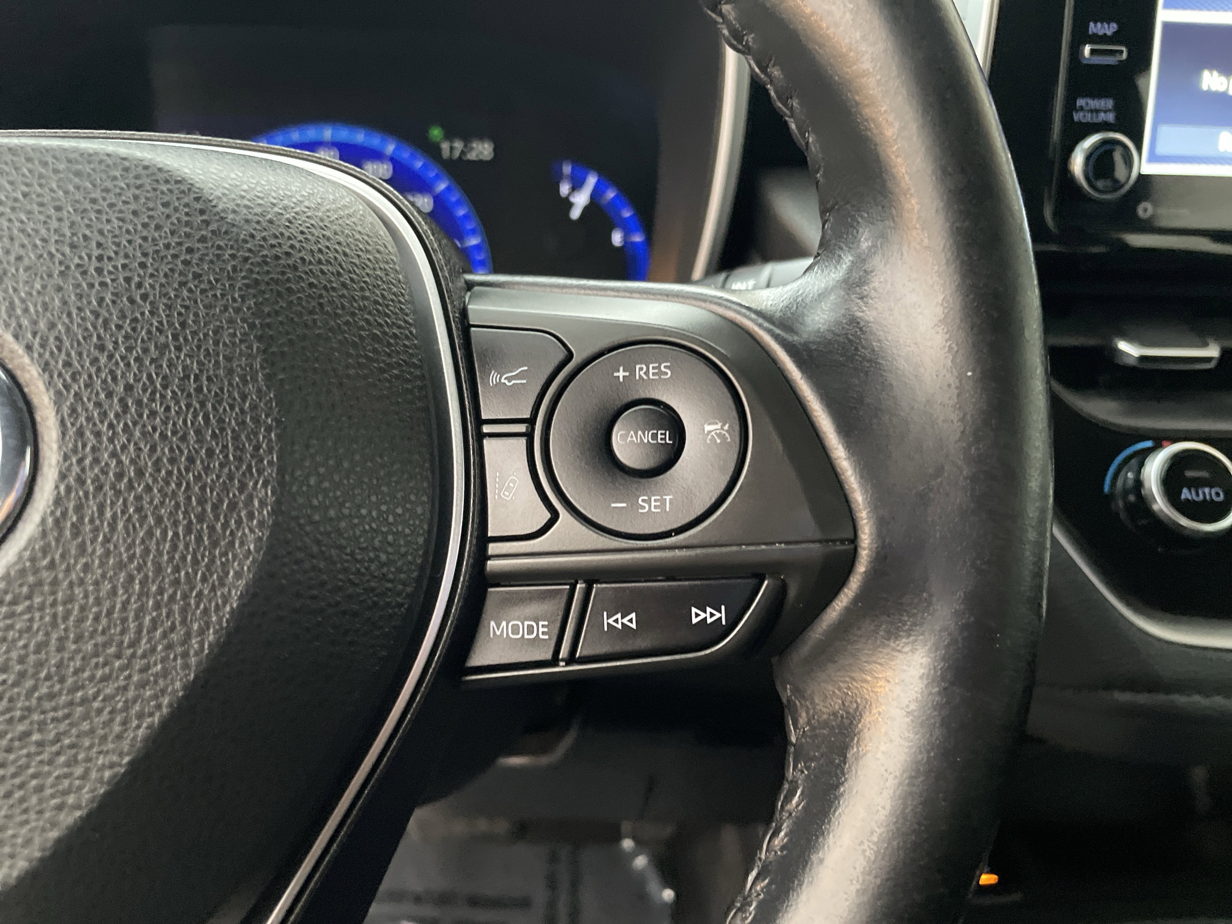 2020 Toyota Corolla XSE