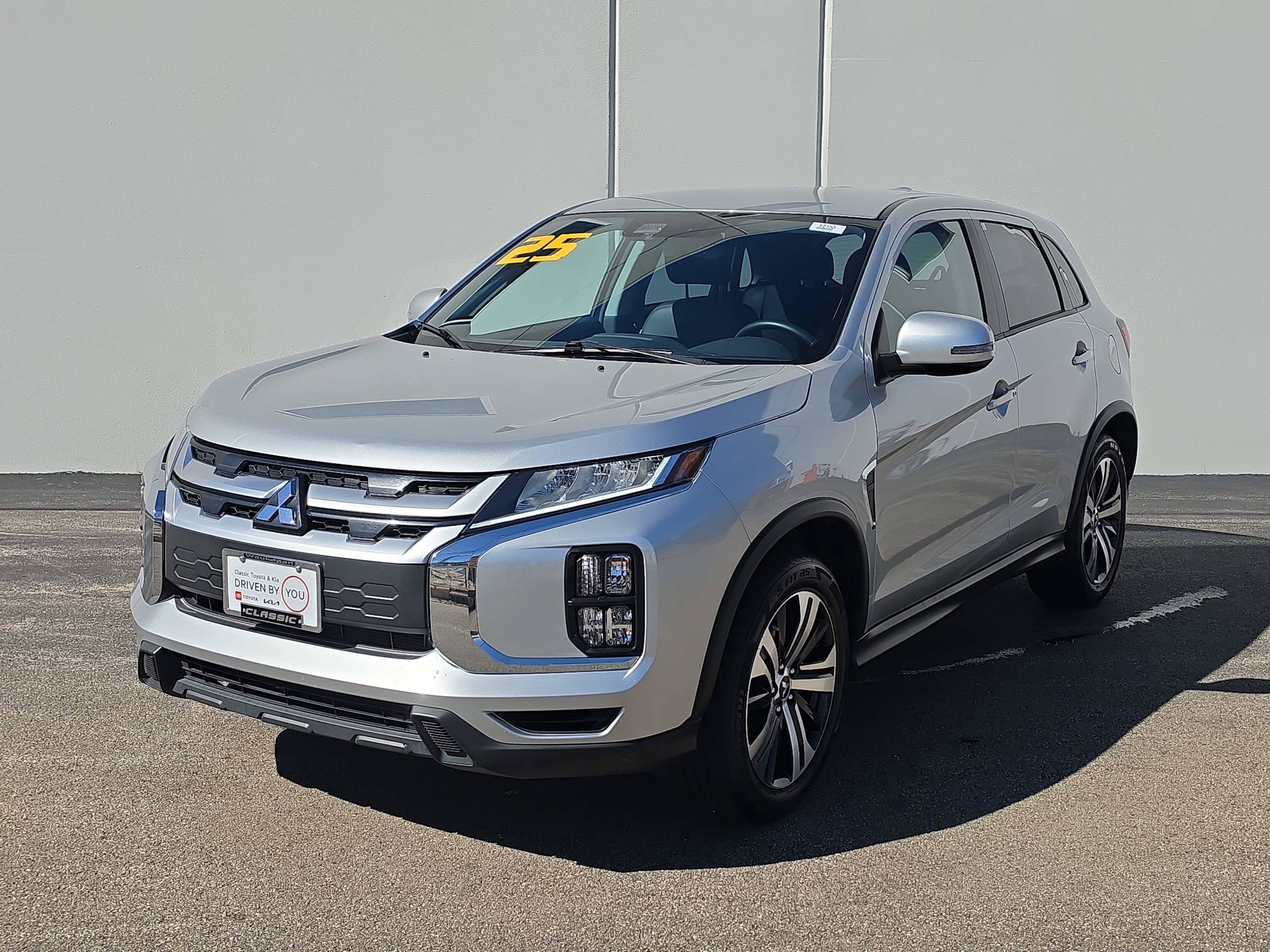Used 2025 Mitsubishi Outlander Sport SE with VIN JA4ARUAU7SU004152 for sale in Waukegan, IL