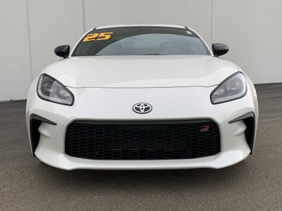 2025 Toyota GR86 Premium