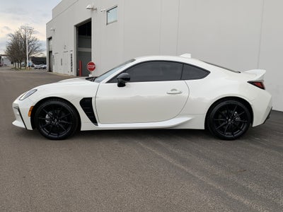 2025 Toyota GR86 Premium