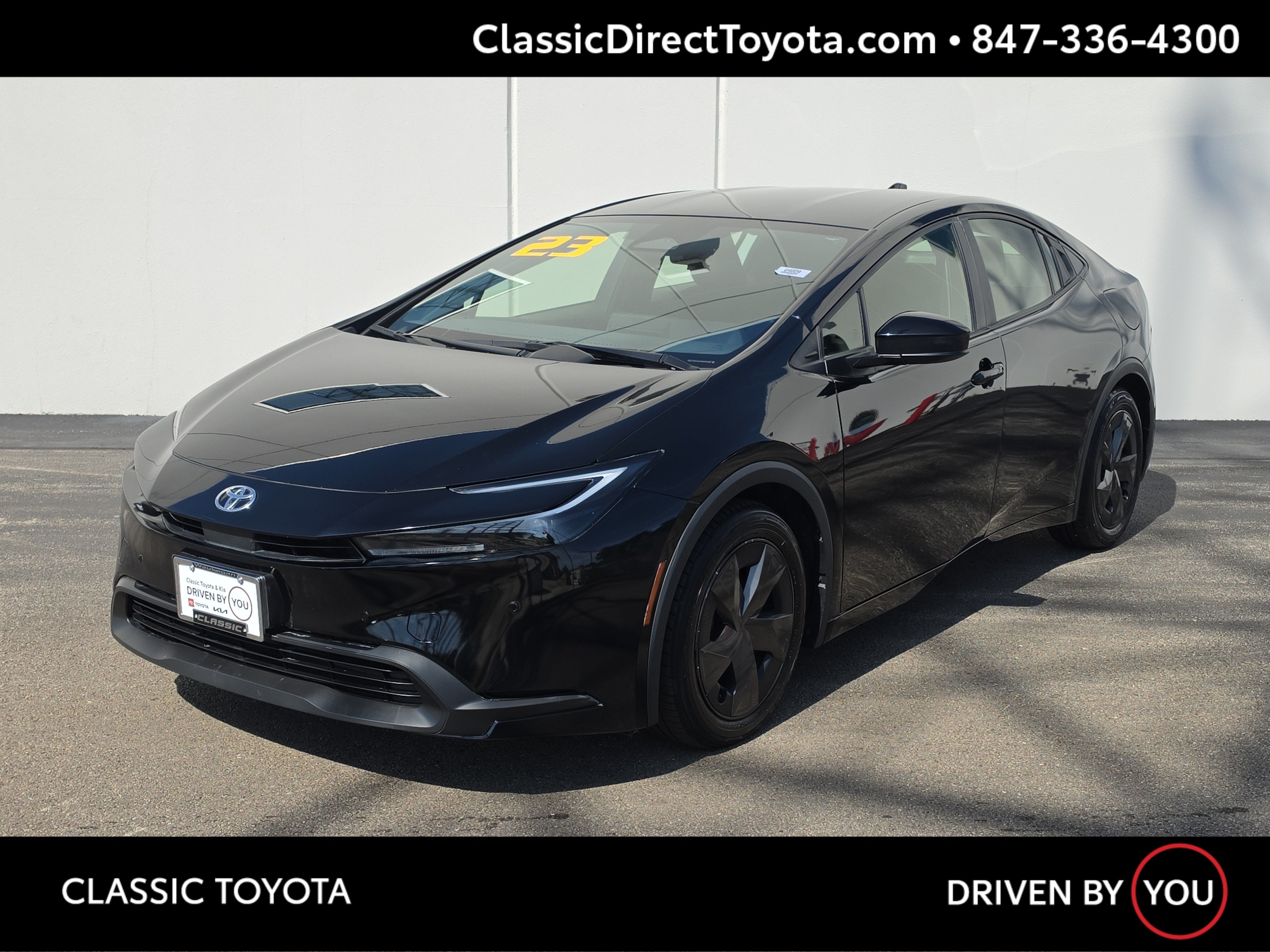 2023 Toyota Prius LE