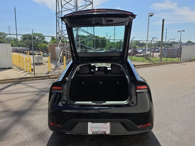 2023 Toyota Prius LE