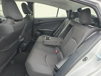 2022 Toyota Prius LE
