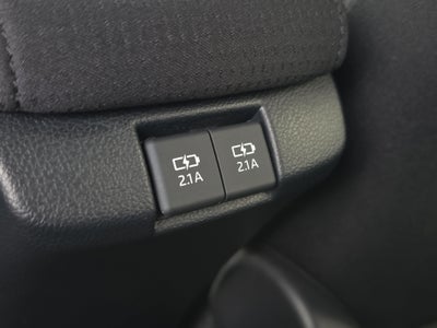 2022 Toyota Prius LE