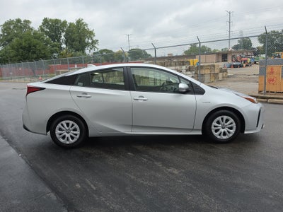 2022 Toyota Prius LE