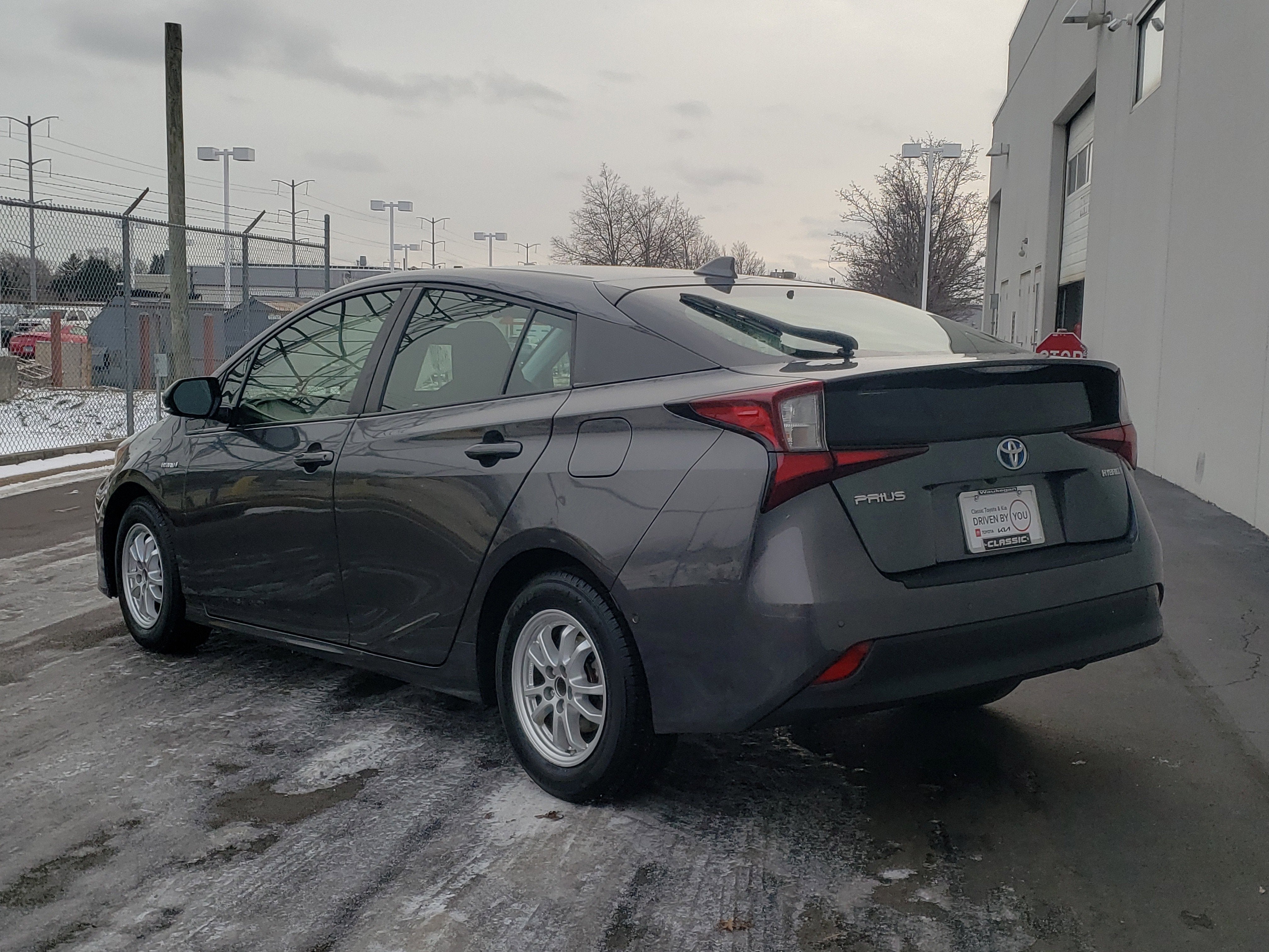 2019 Toyota Prius LE