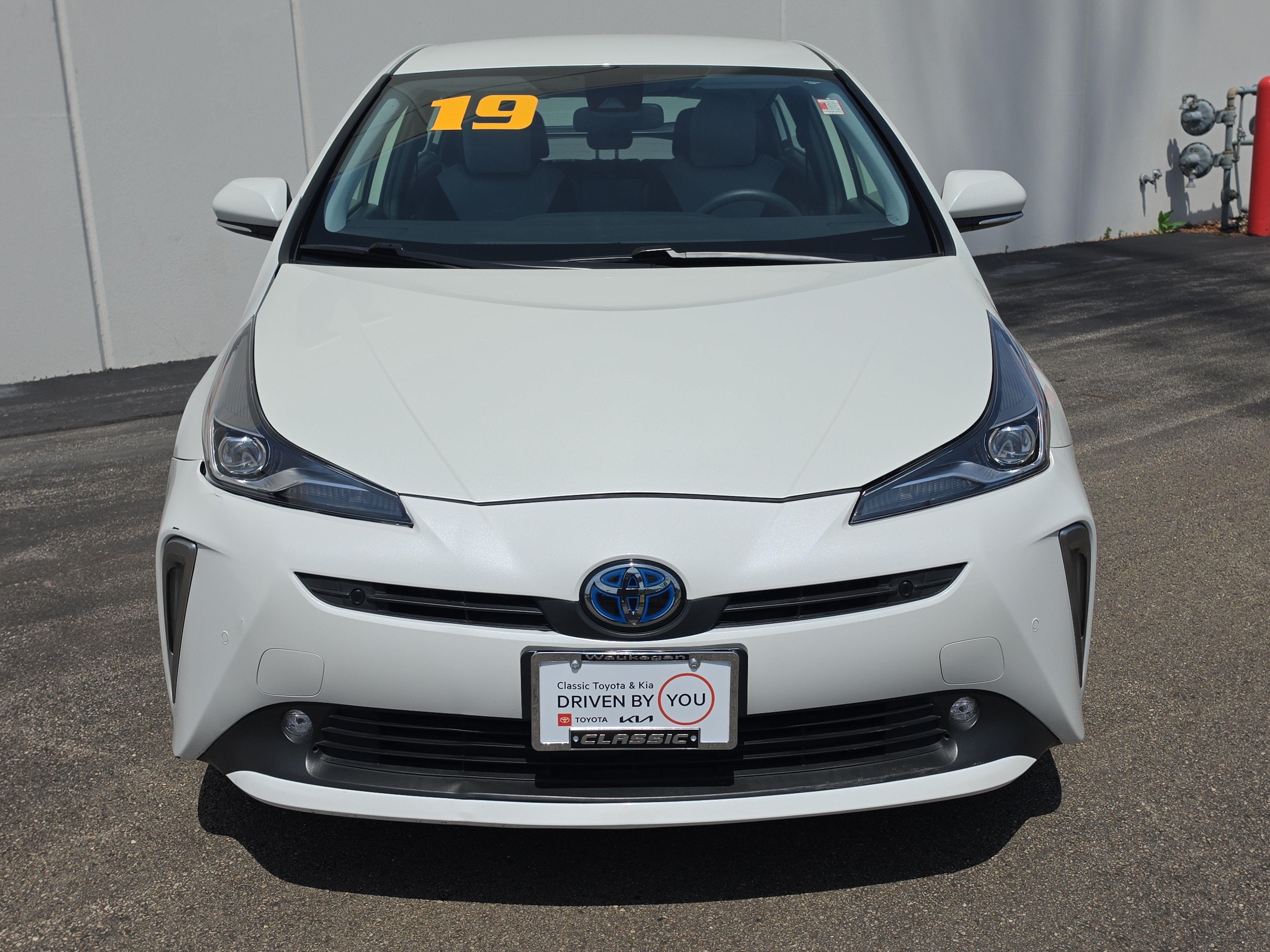2019 Toyota Prius LE
