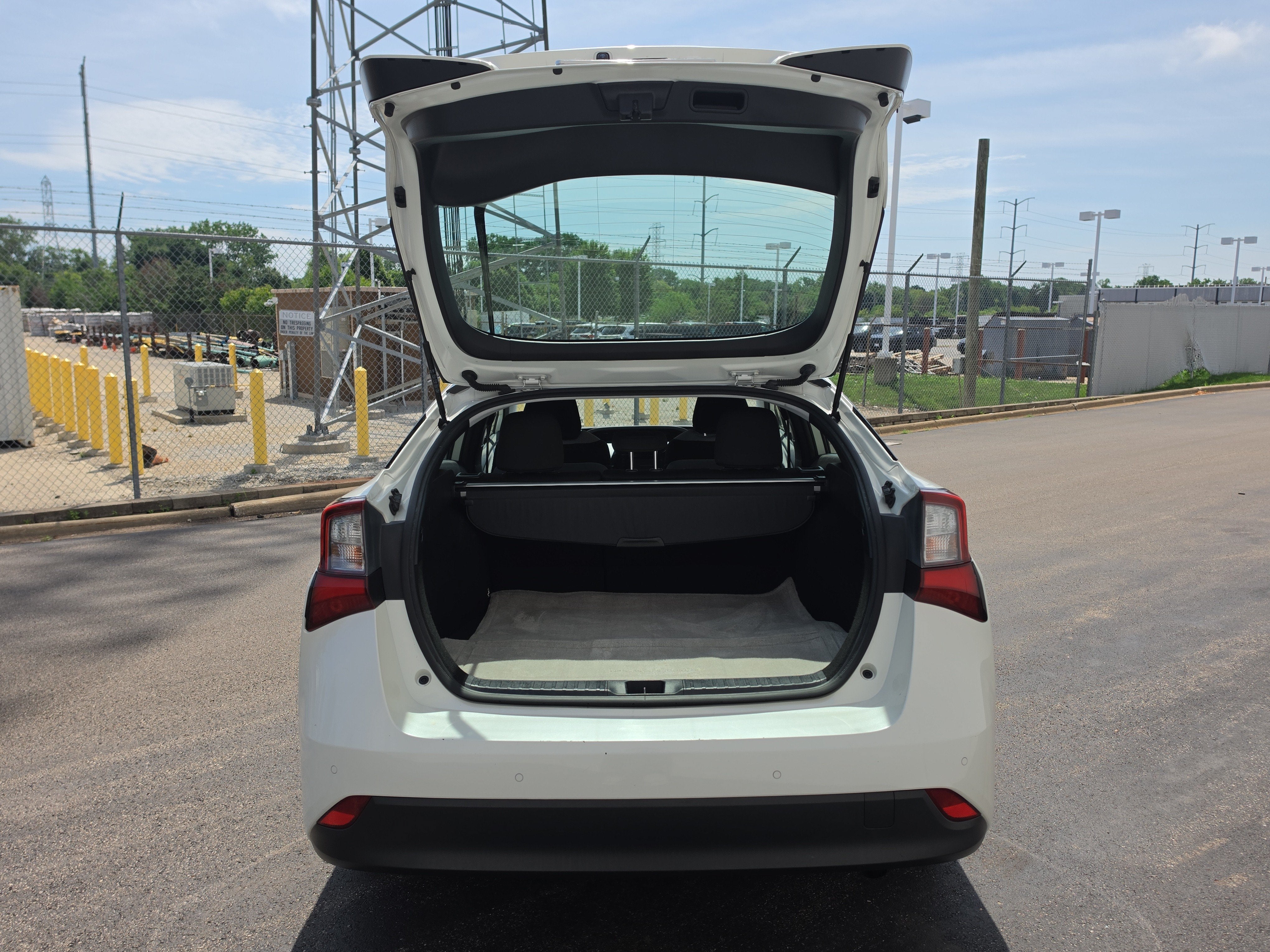2019 Toyota Prius LE
