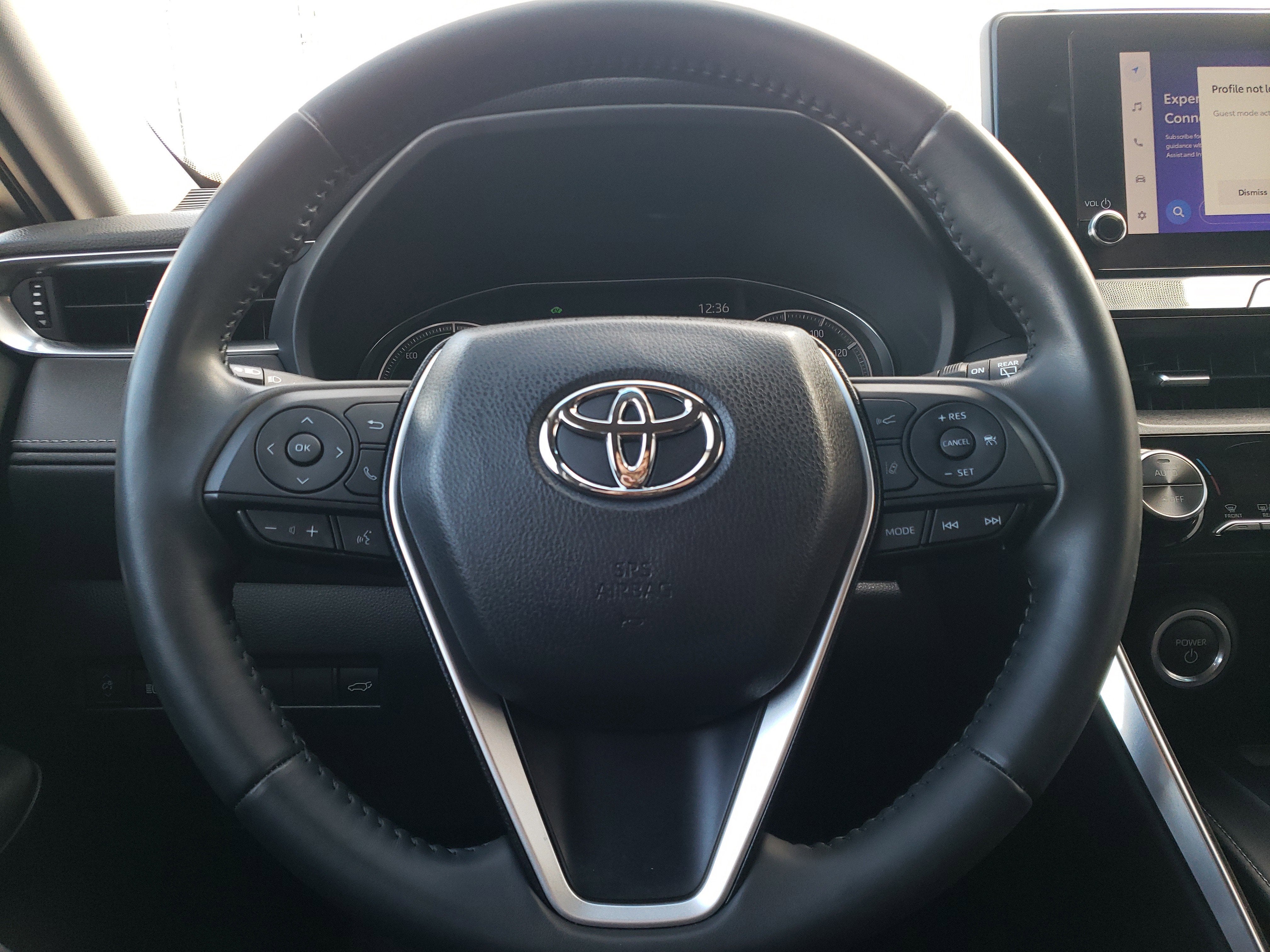 2023 Toyota Venza LE