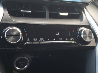 2023 Toyota Venza LE