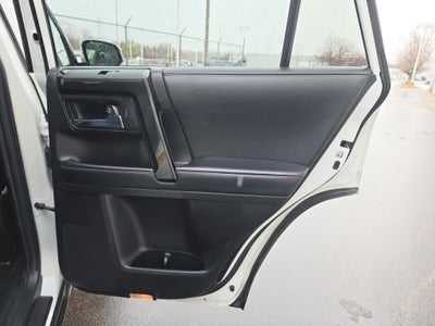 2020 Toyota 4Runner SR5