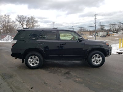 2024 Toyota 4Runner SR5