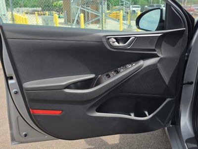 2020 Hyundai Ioniq Hybrid SE