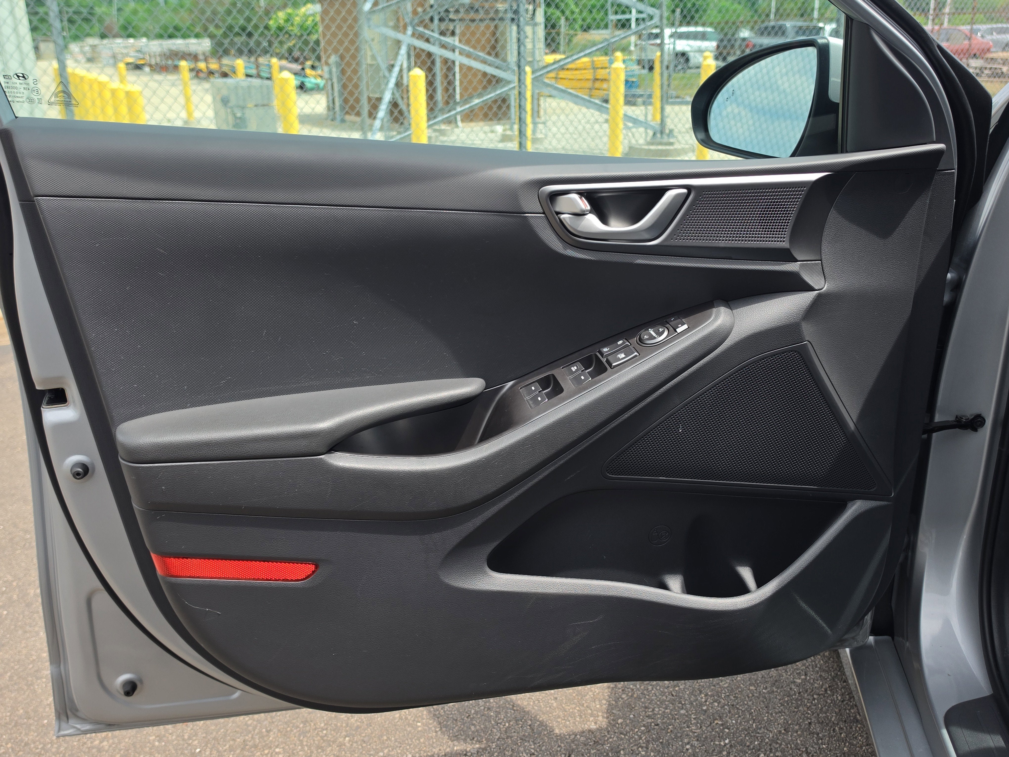 2020 Hyundai Ioniq Hybrid SE