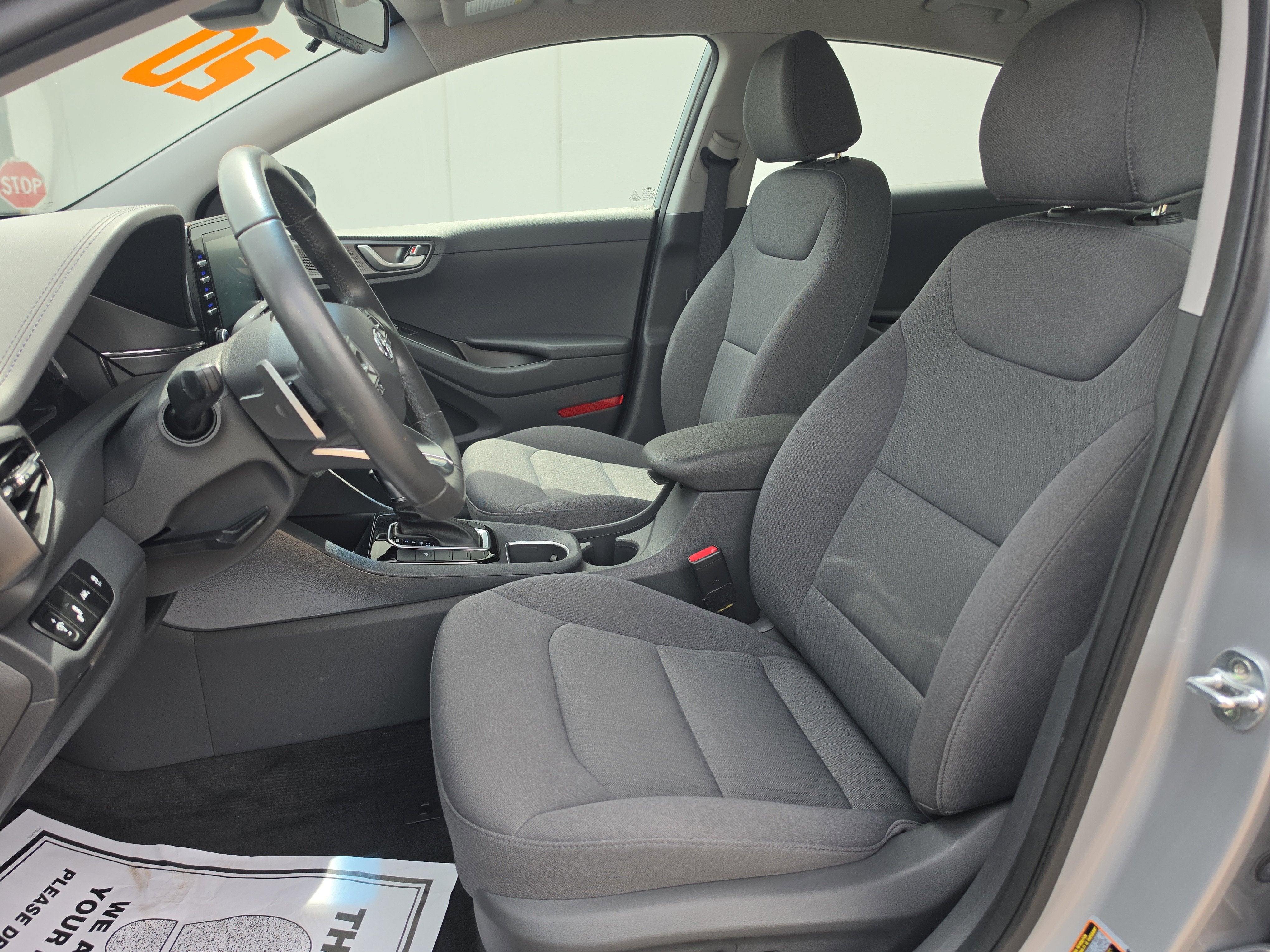 2020 Hyundai Ioniq Hybrid SE