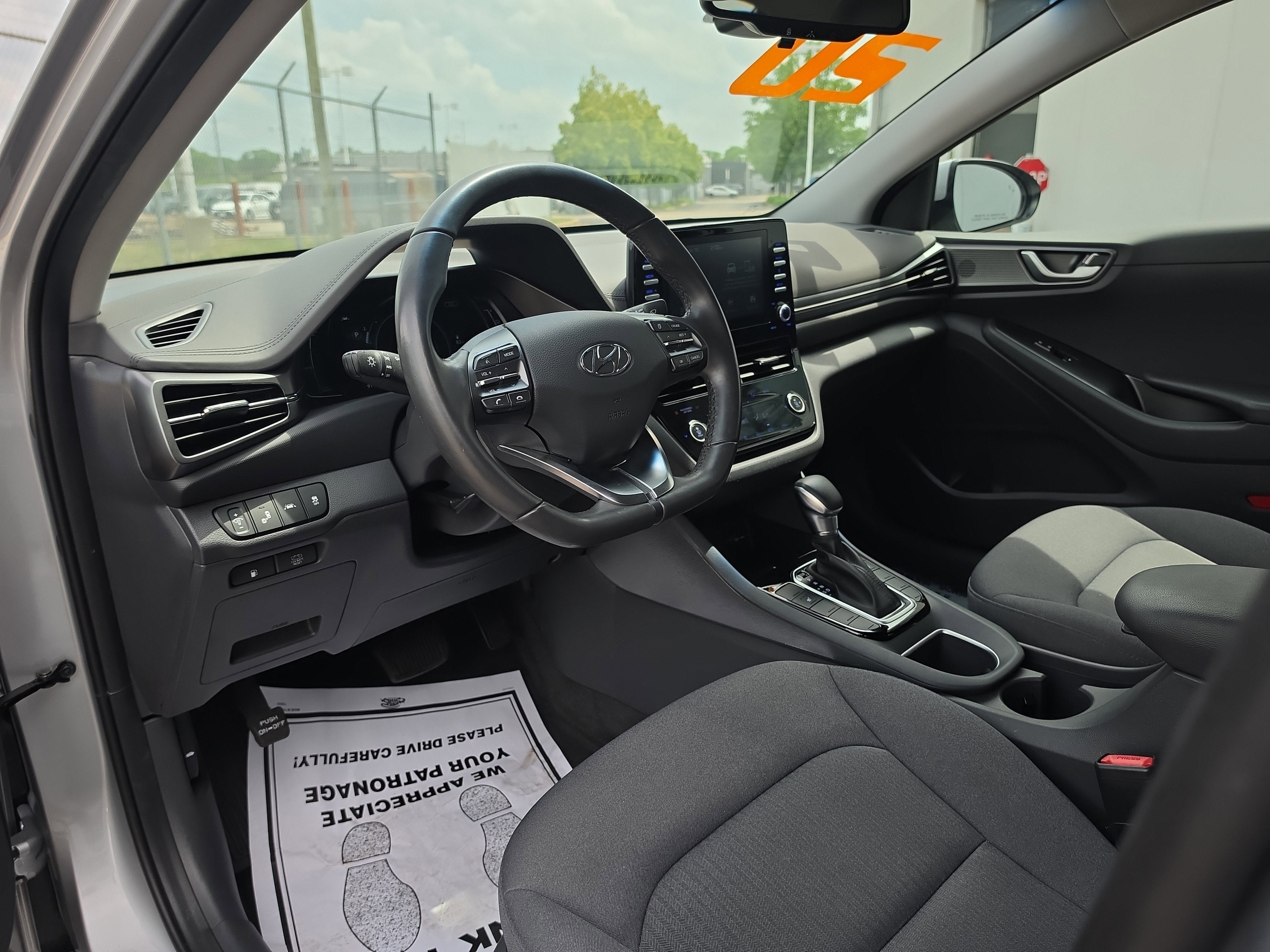 2020 Hyundai Ioniq Hybrid SE