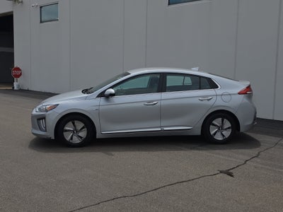 2020 Hyundai Ioniq Hybrid SE