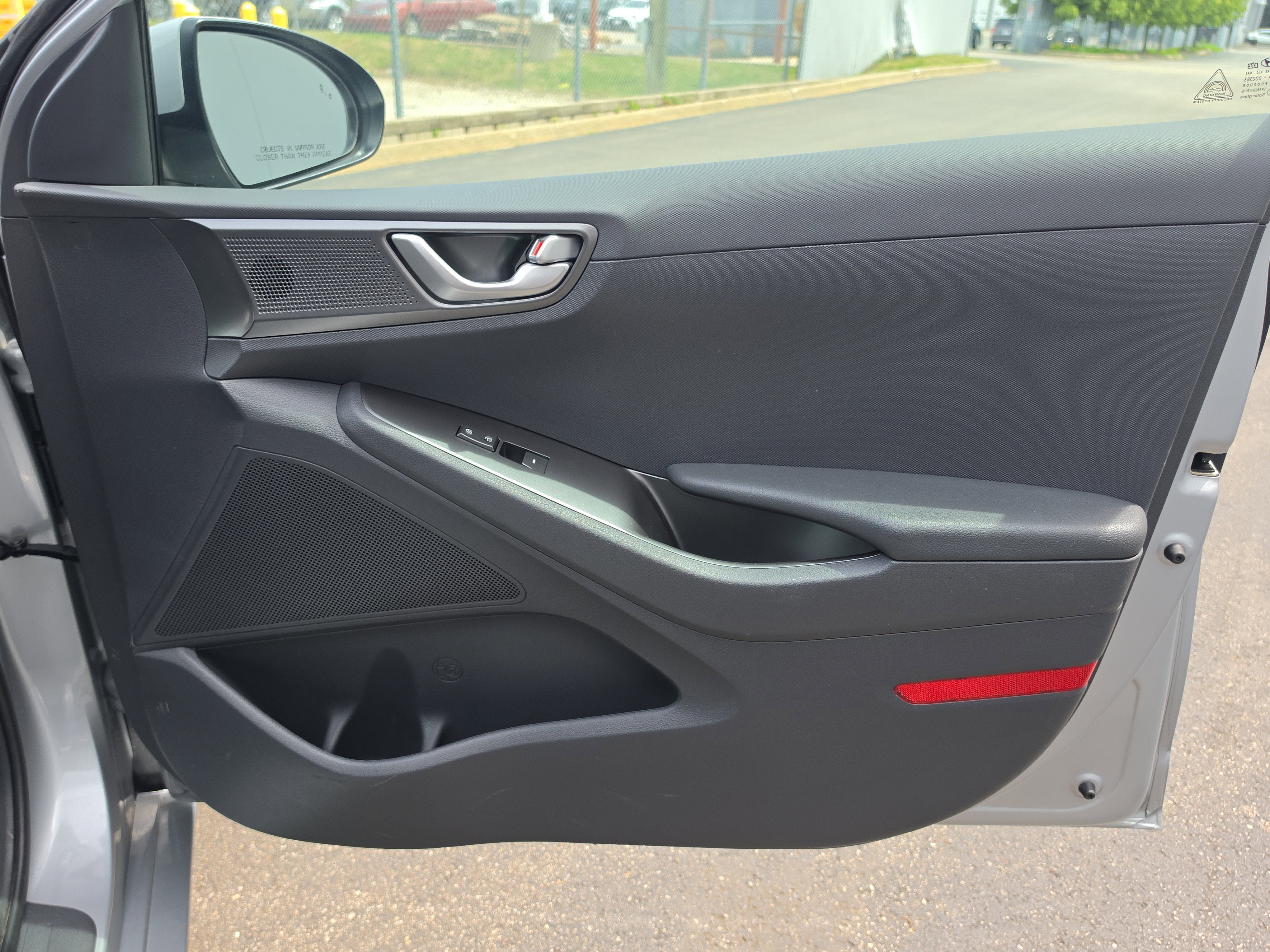 2020 Hyundai Ioniq Hybrid SE
