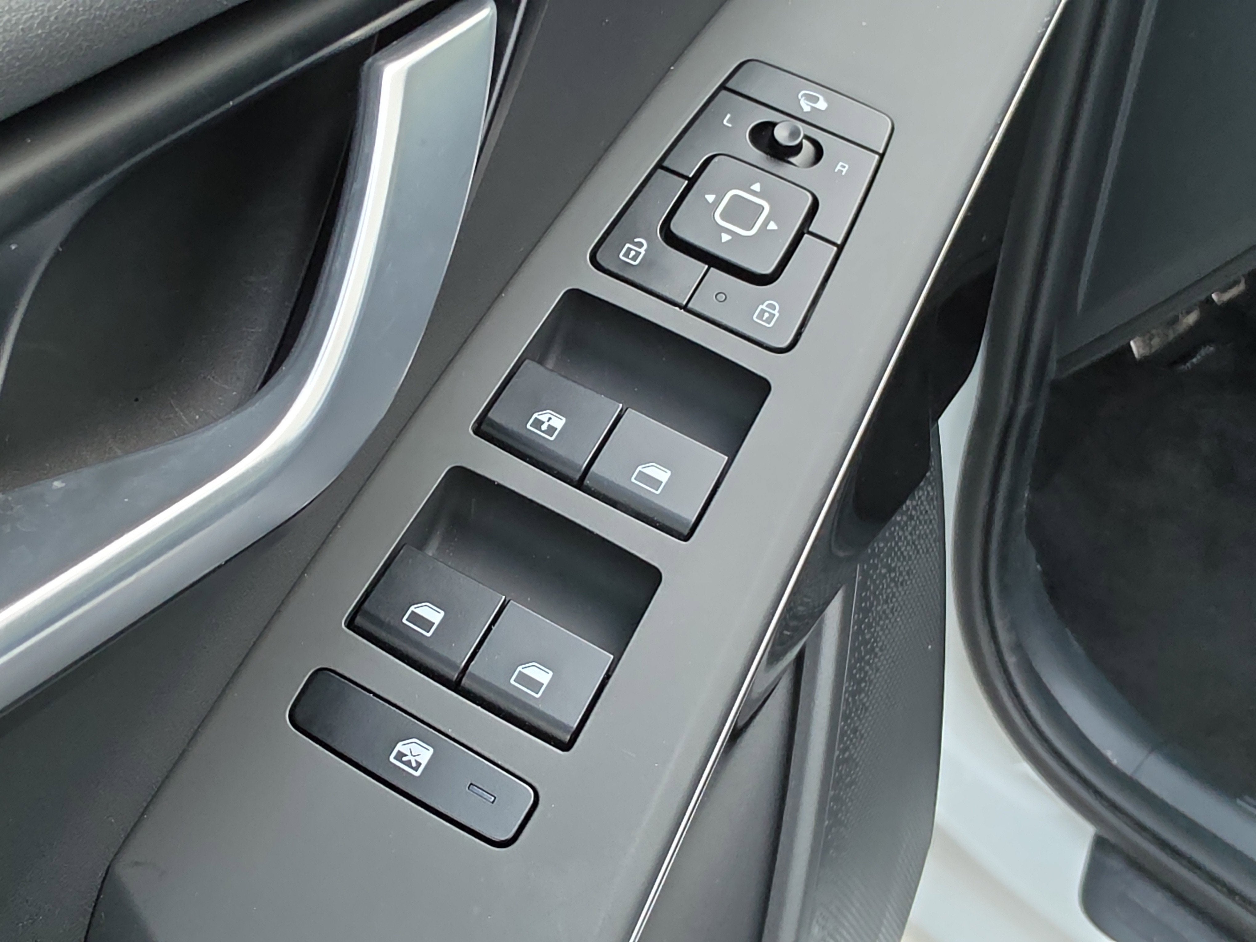 2025 Kia Niro EX Touring