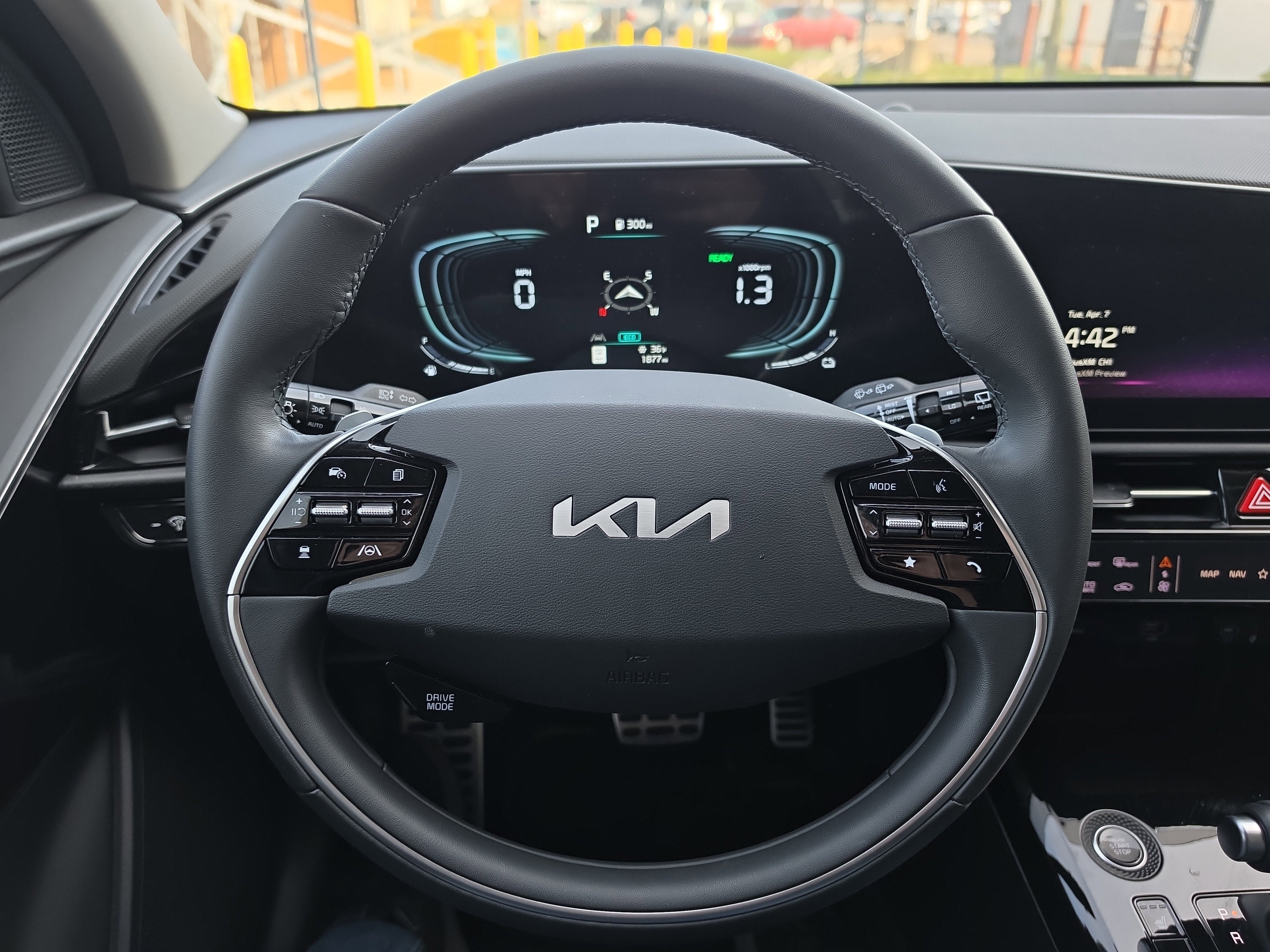 2025 Kia Niro EX Touring
