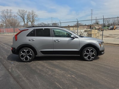 2025 Kia Niro EX Touring