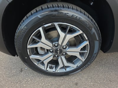 2023 Kia Seltos EX
