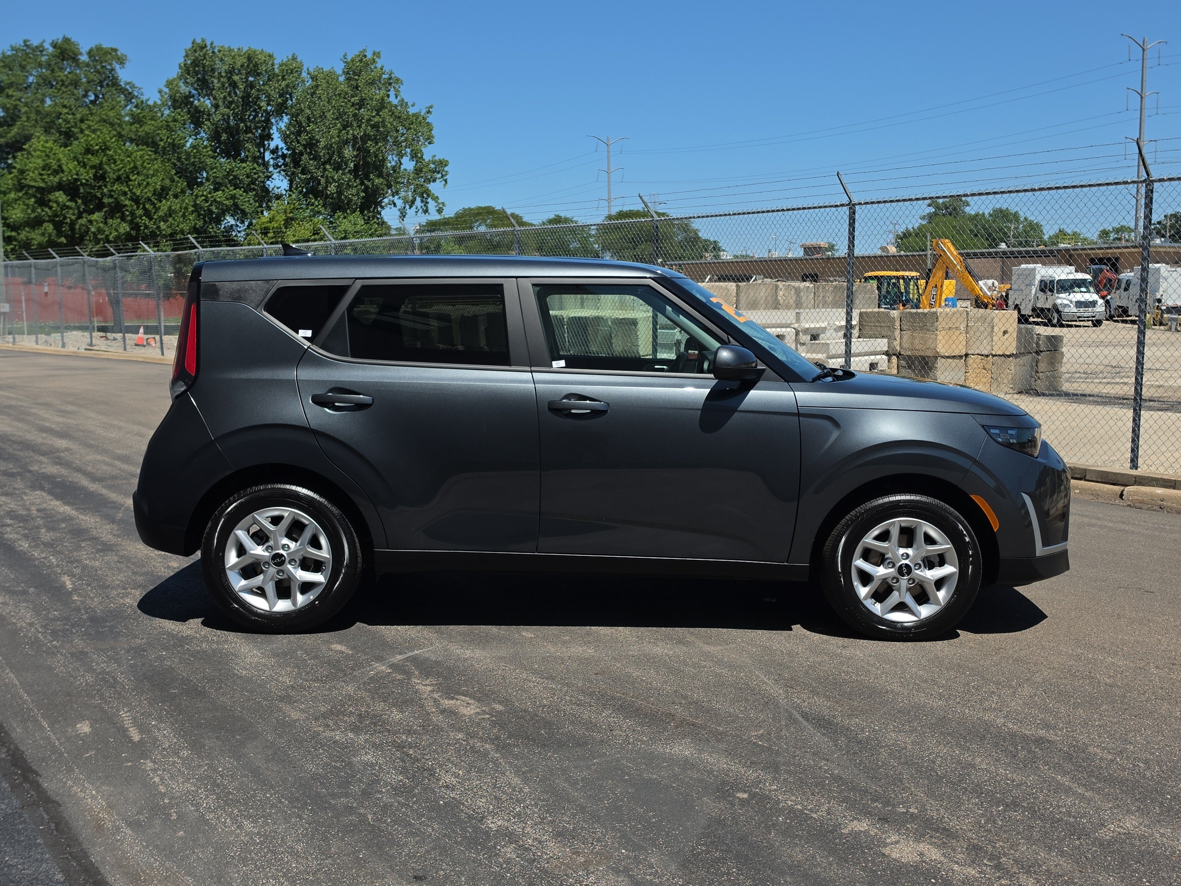 2025 Kia Soul LX