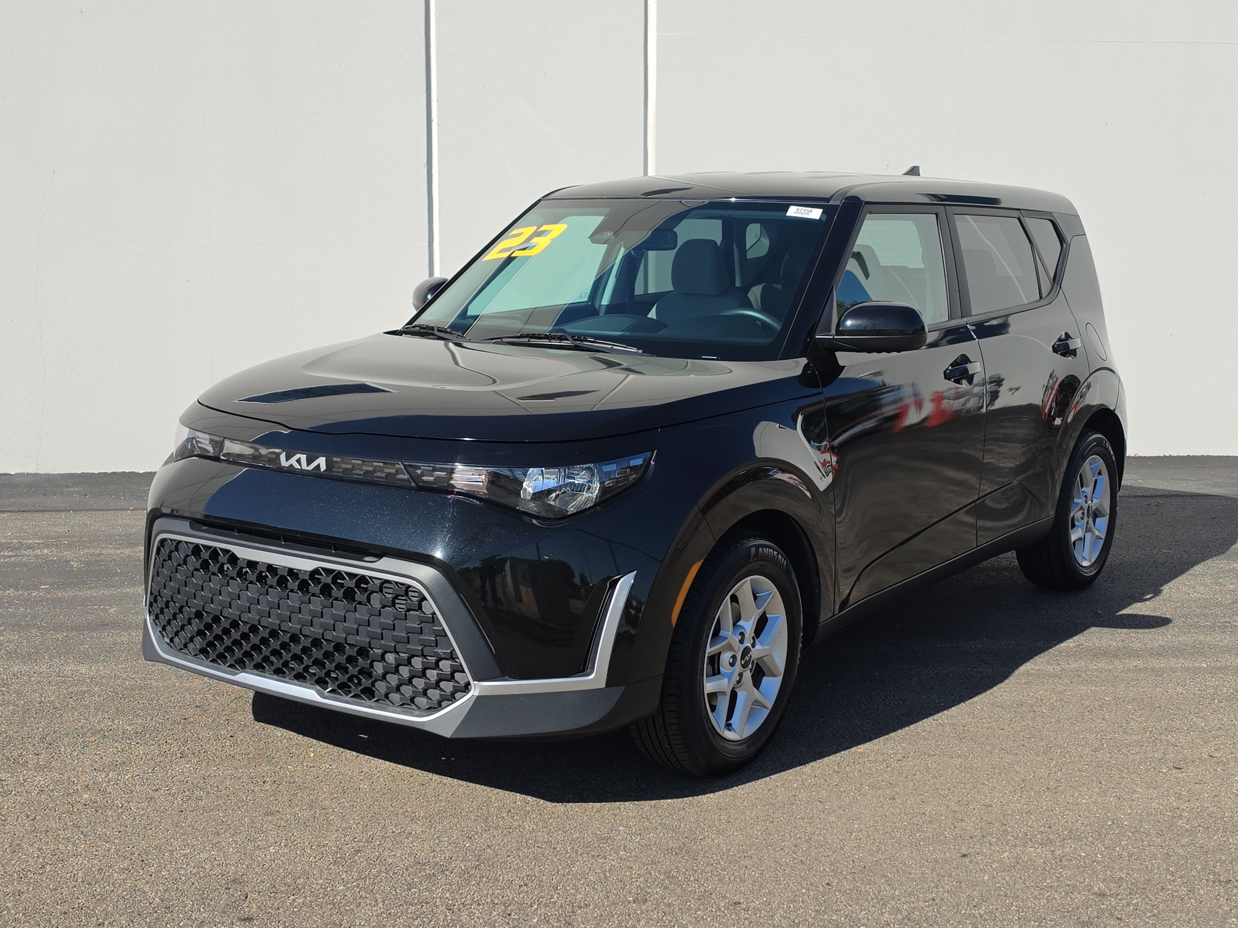 Used 2023 Kia Soul LX with VIN KNDJ23AU7P7894596 for sale in Waukegan, IL