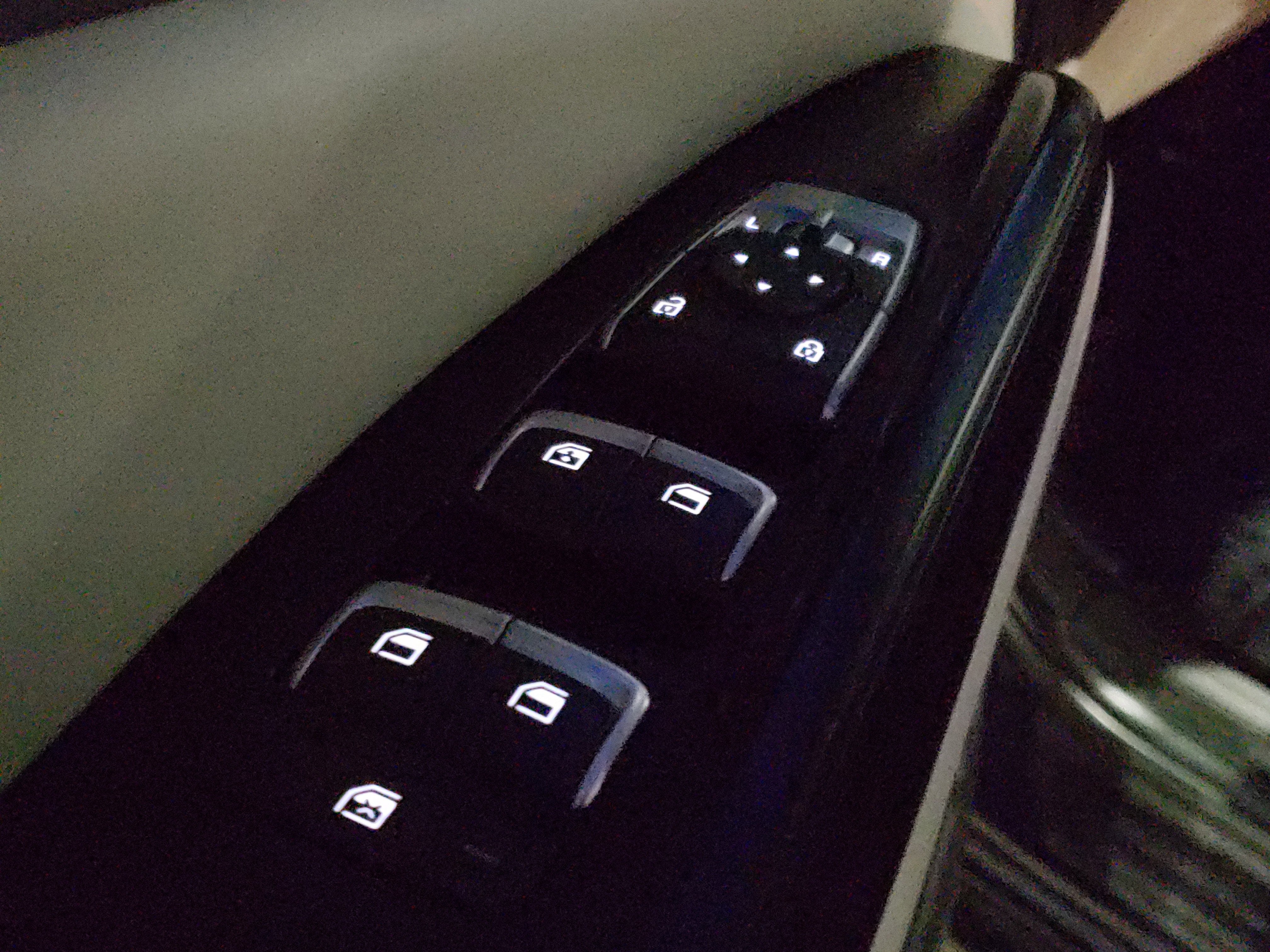 2022 Kia Carnival LX