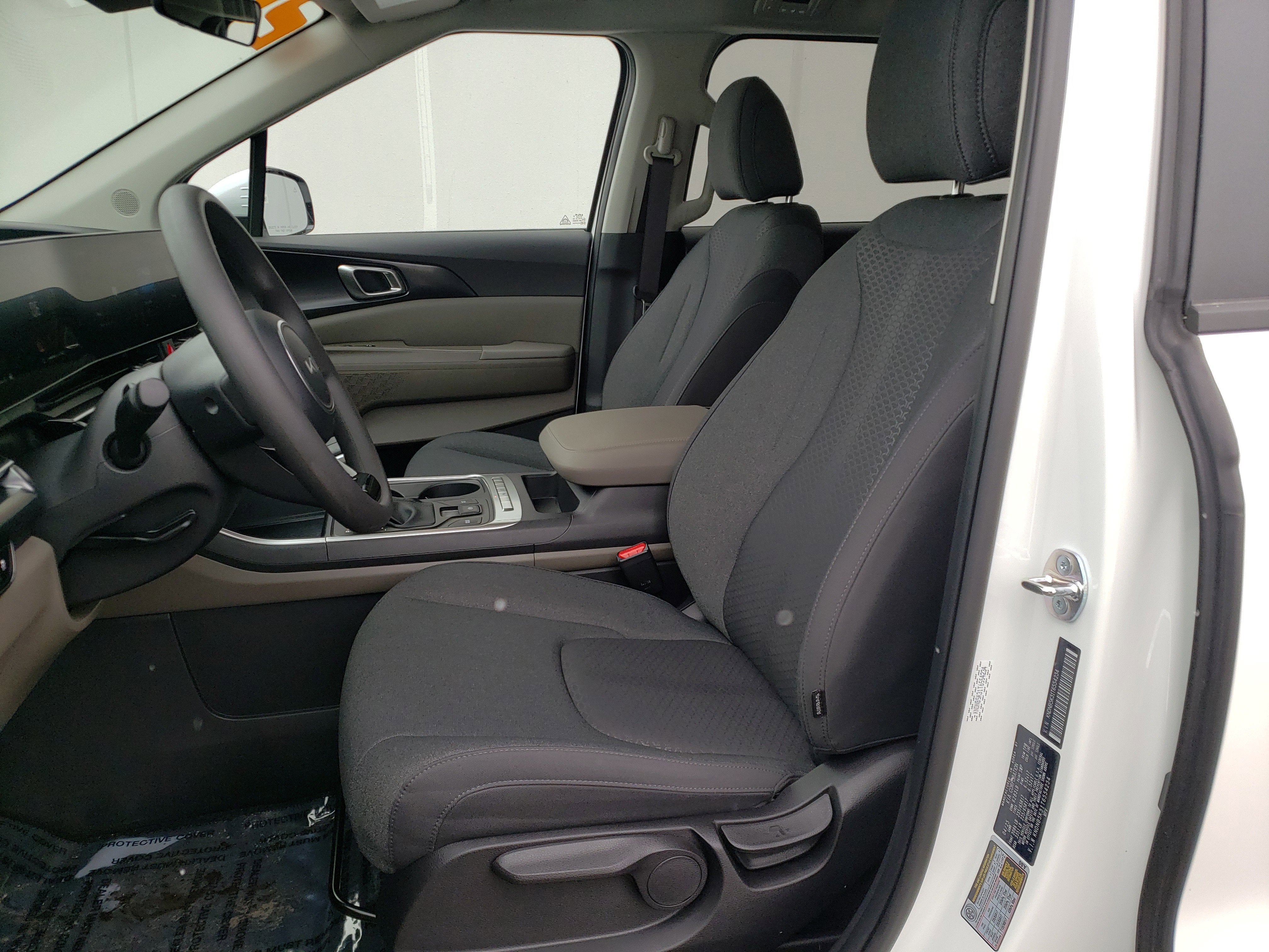 2026 Kia Carnival LX