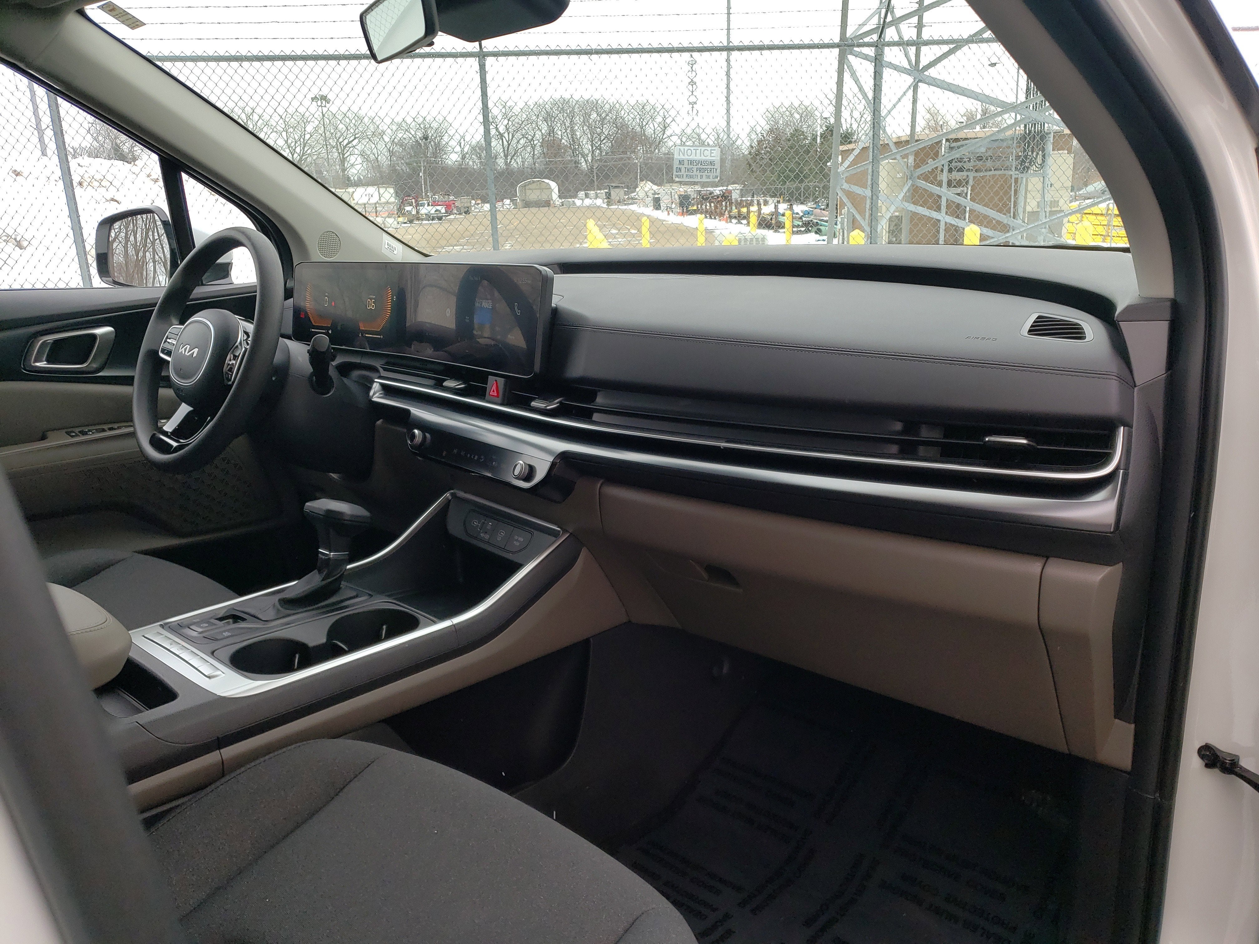 2026 Kia Carnival LX