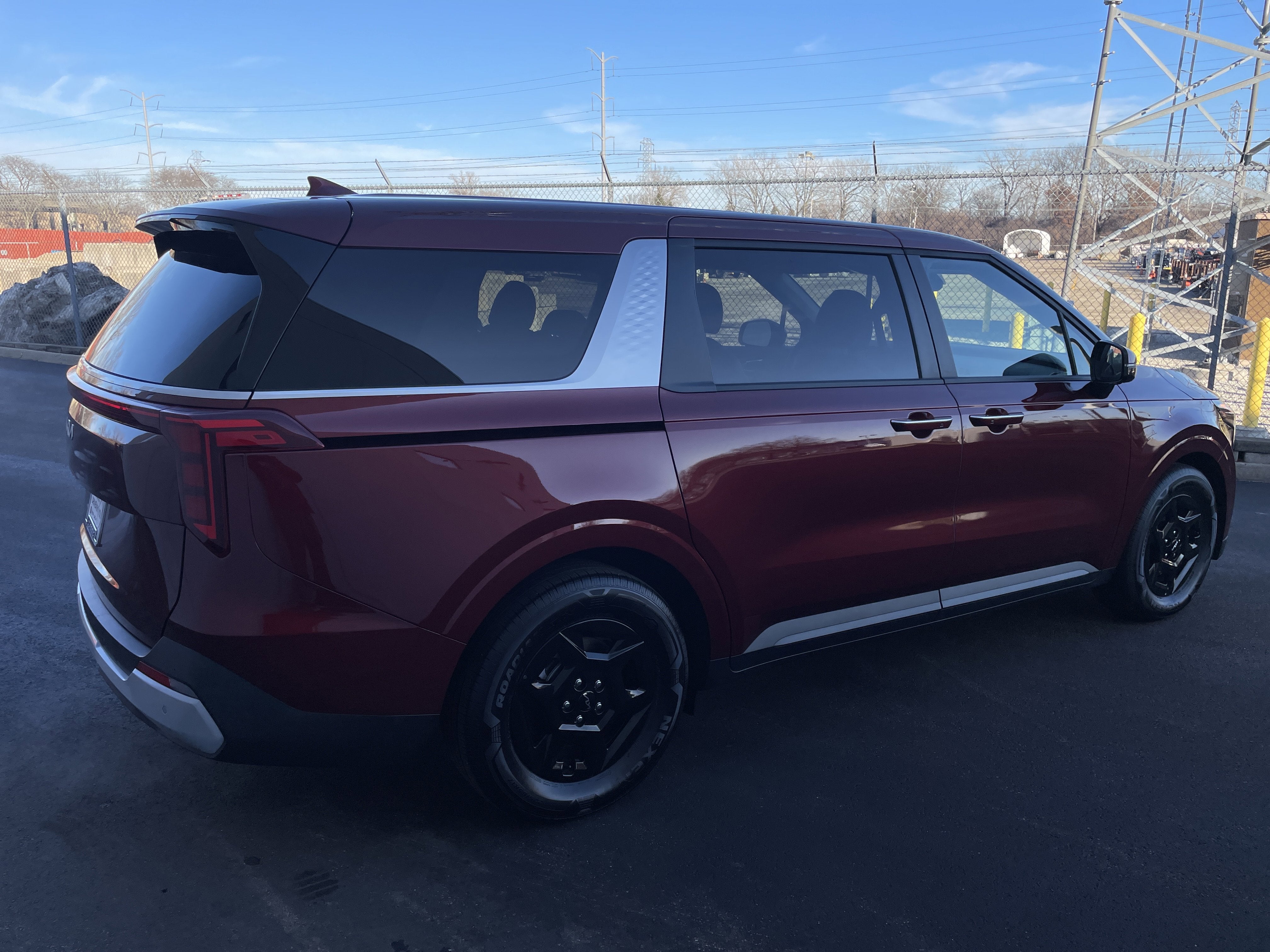 2026 Kia Carnival LXS