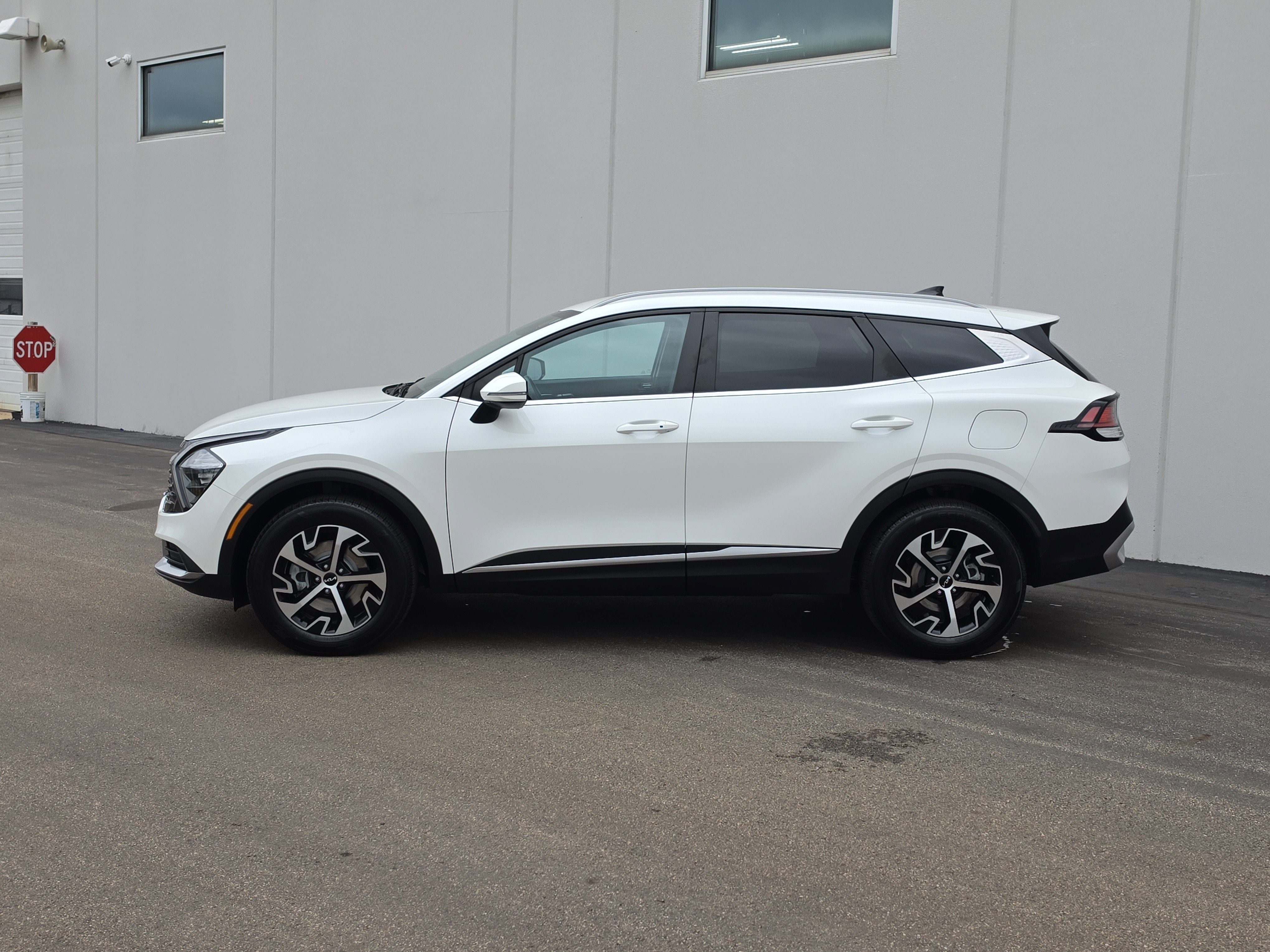 2023 Kia Sportage Hybrid EX