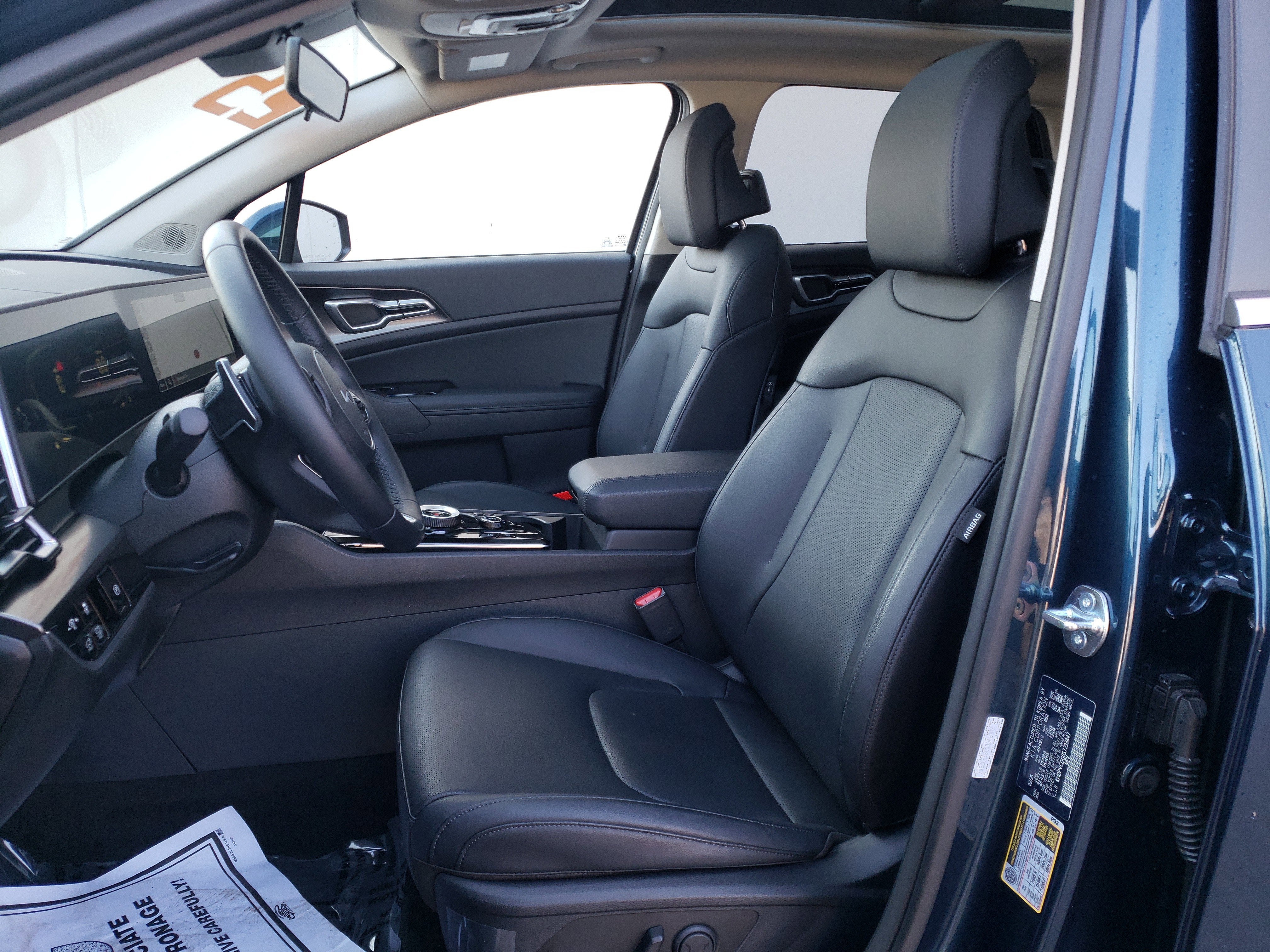 2025 Kia Sportage Hybrid EX